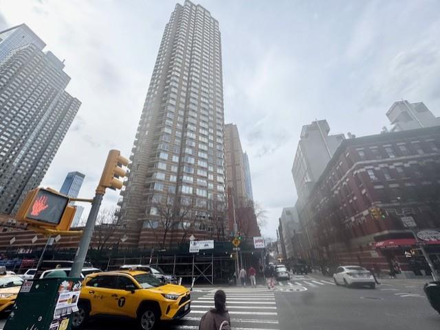 500 West 43 Street 21e Property Photo