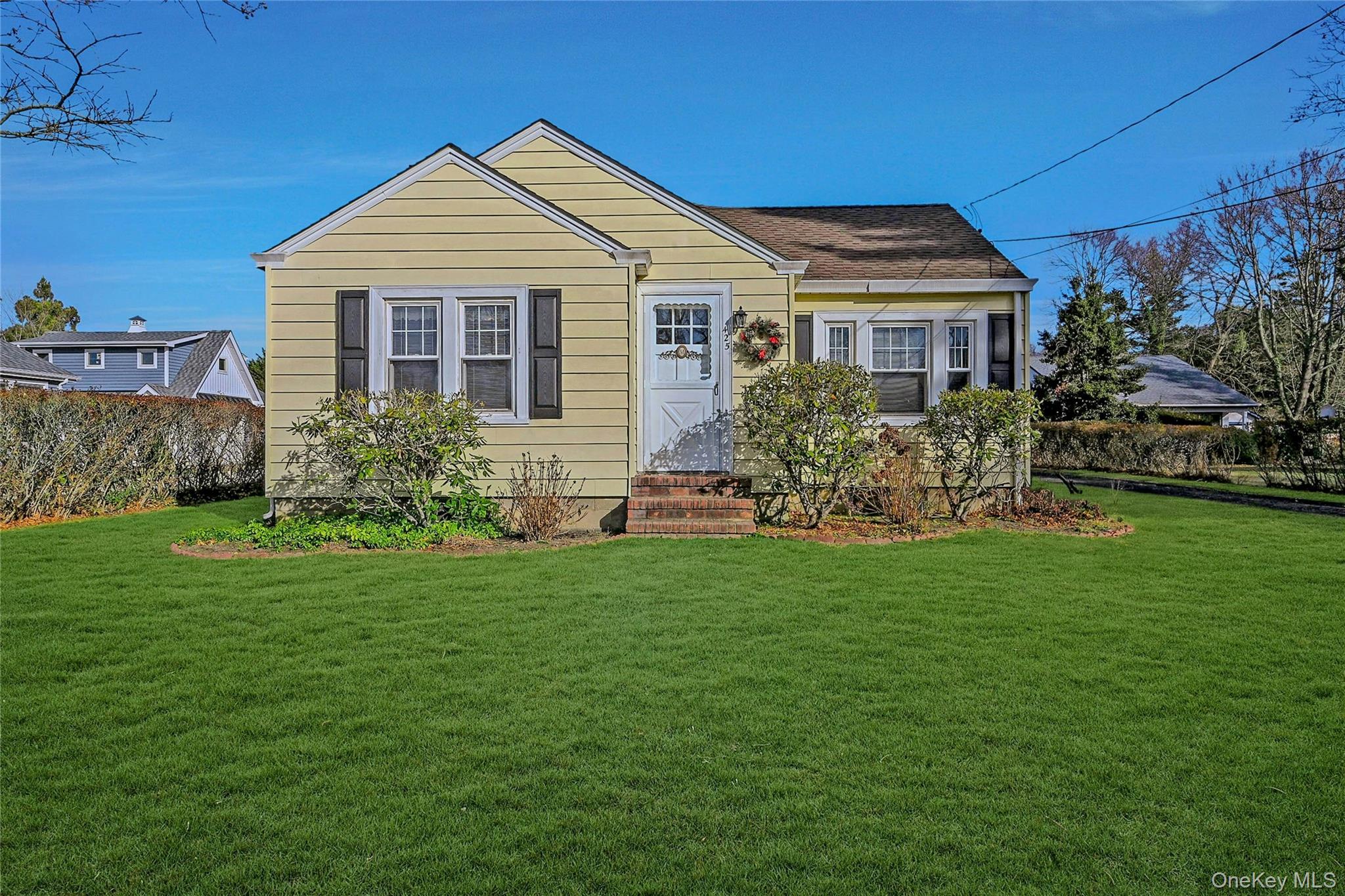 425 Old Shipyard Lane Property Photo 1