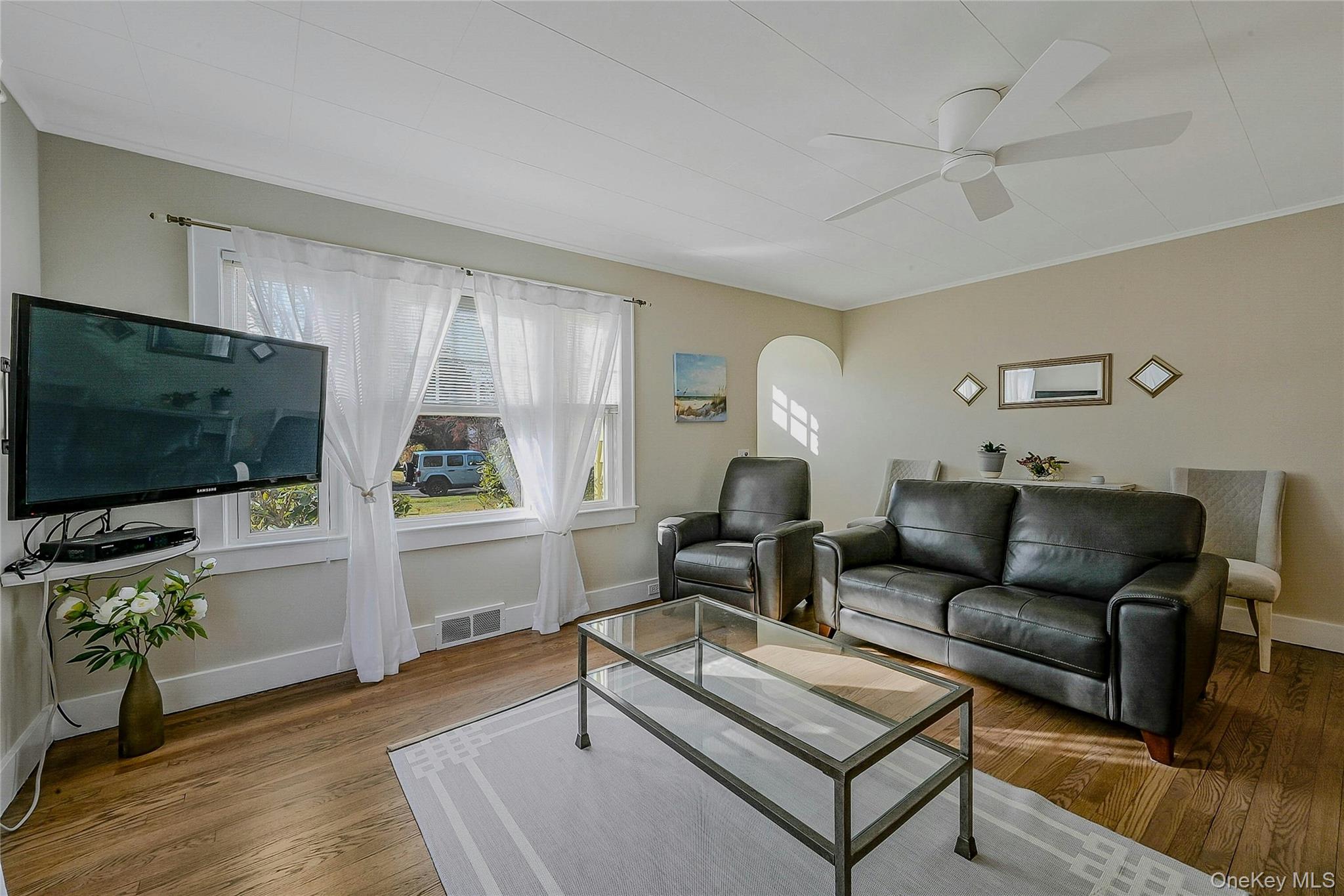 425 Old Shipyard Lane Property Photo 4