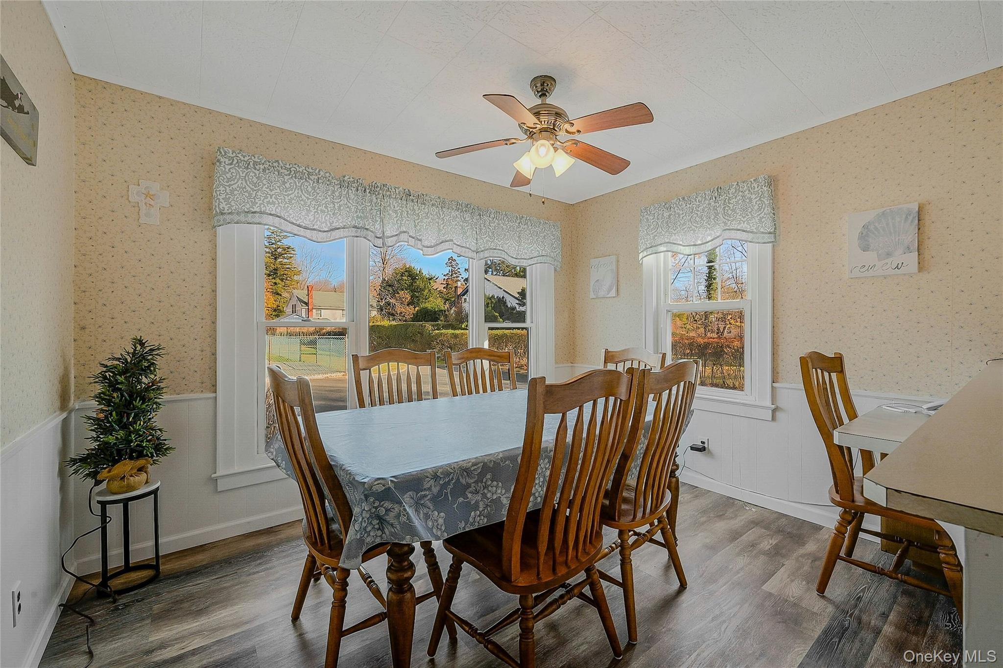425 Old Shipyard Lane Property Photo 17