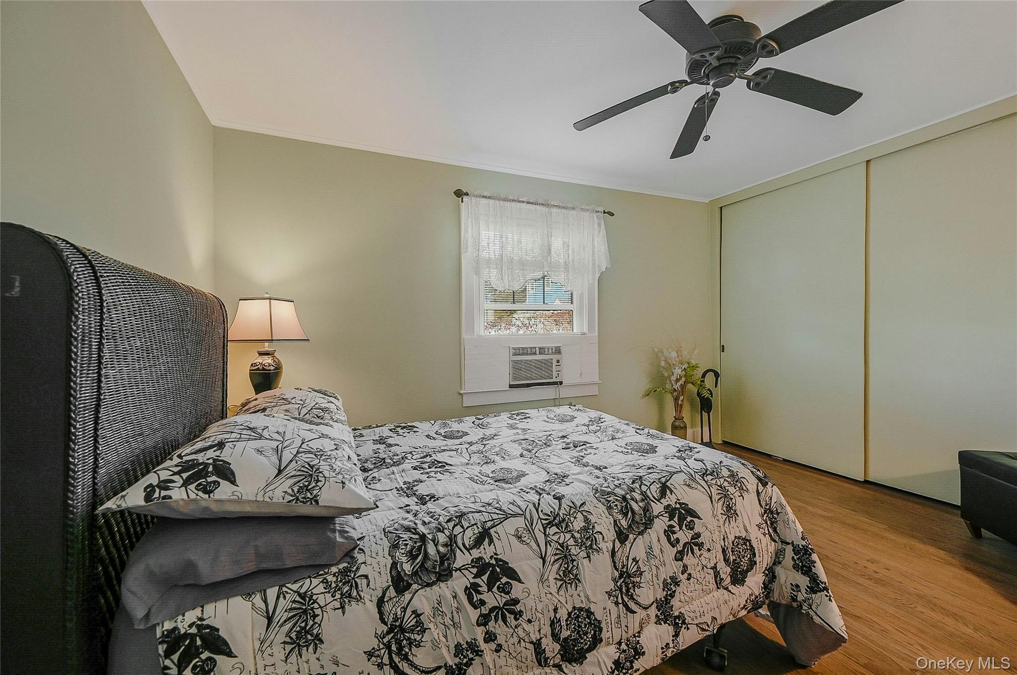 425 Old Shipyard Lane Property Photo 18