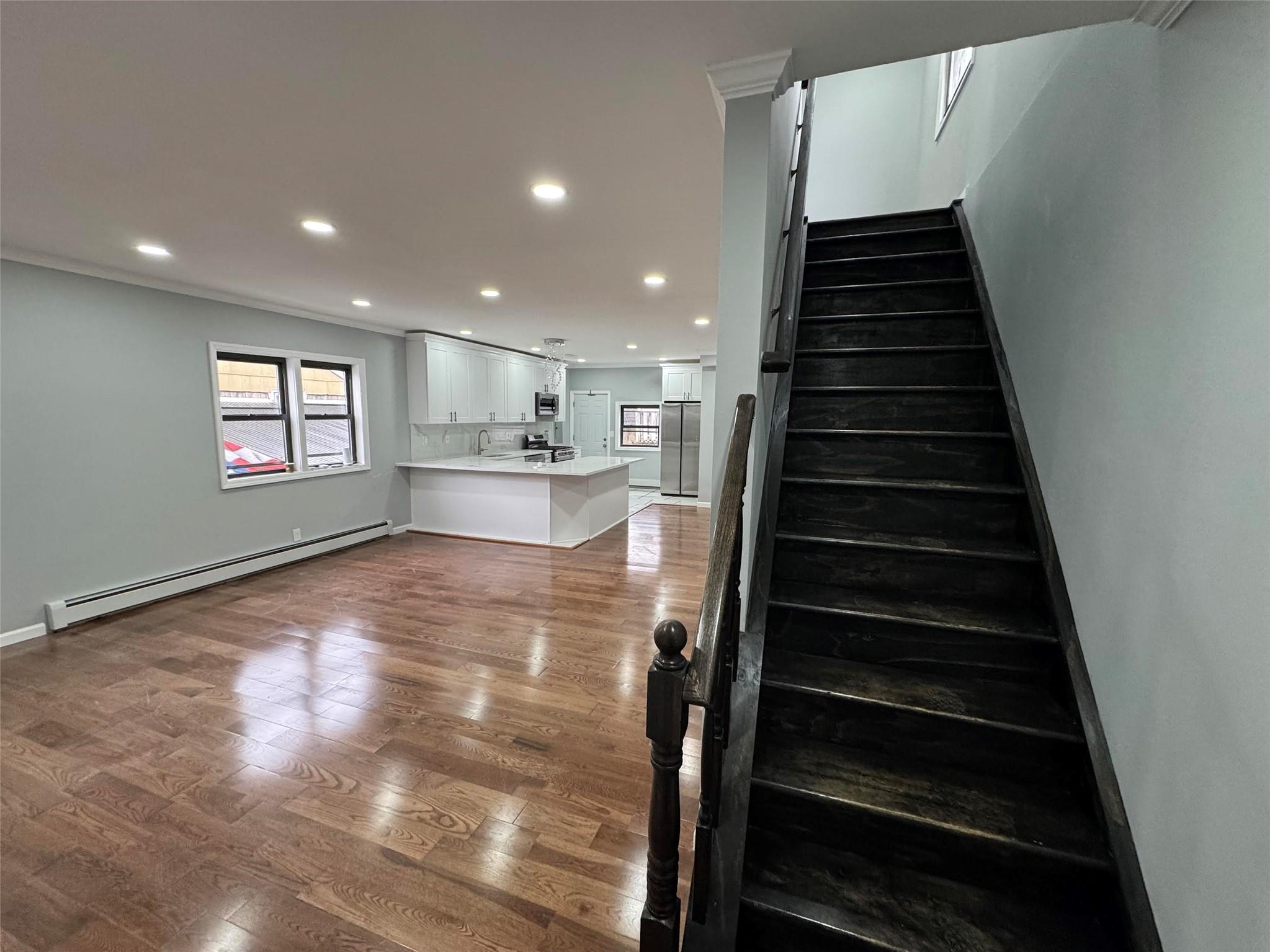 47 Beacon Court Whole House. Property Photo 1