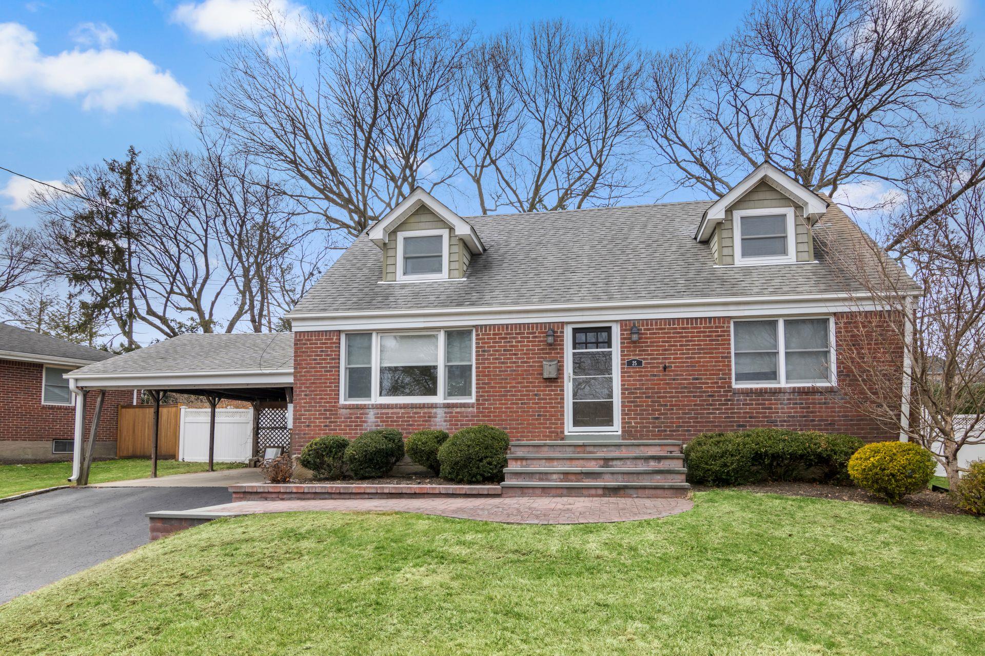 25 Acorn Drive Property Photo