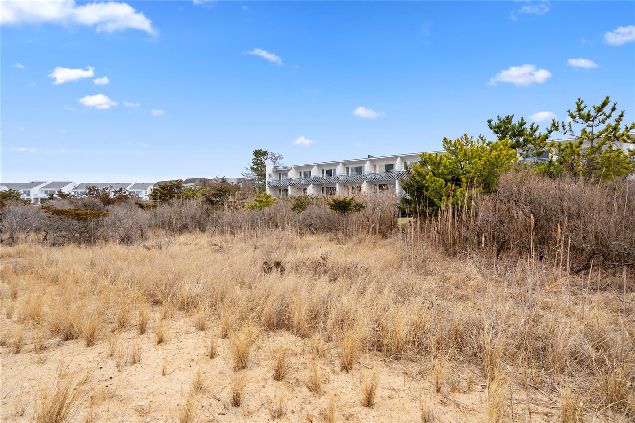 274 Dune Road 11 Property Photo 27
