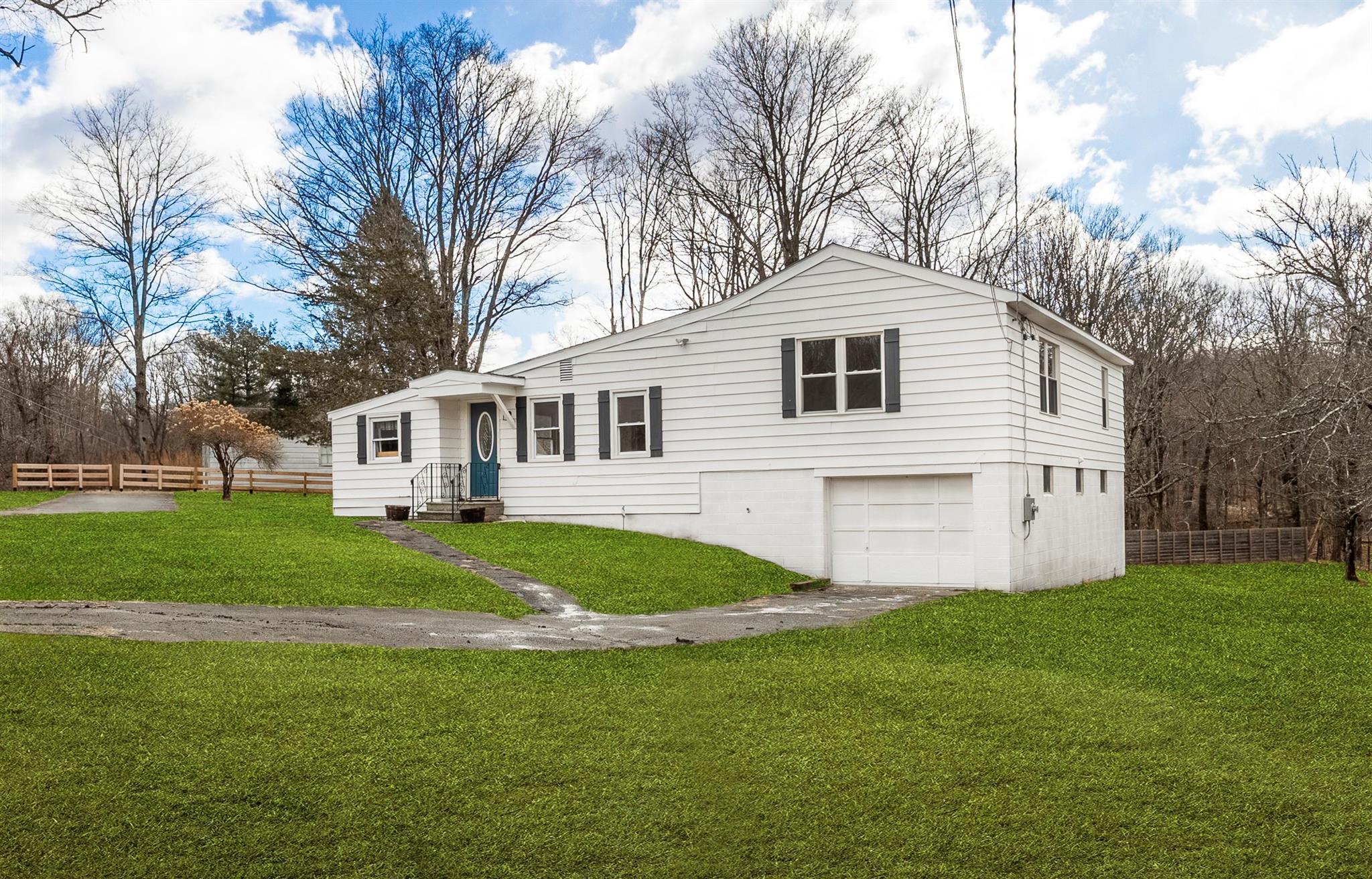 84 Cottontail Road Property Photo