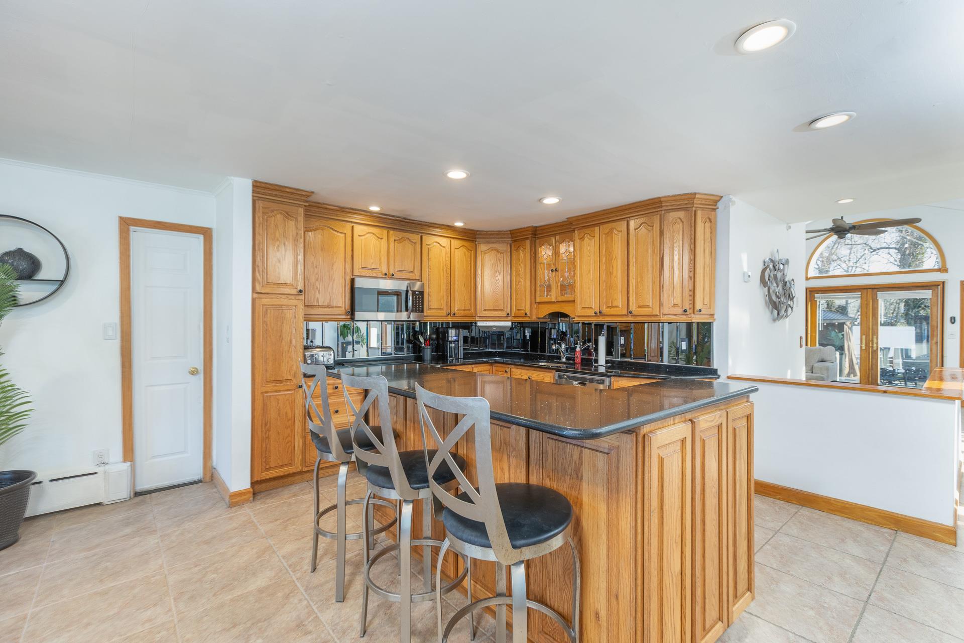 84 Riverside Avenue Property Photo 5