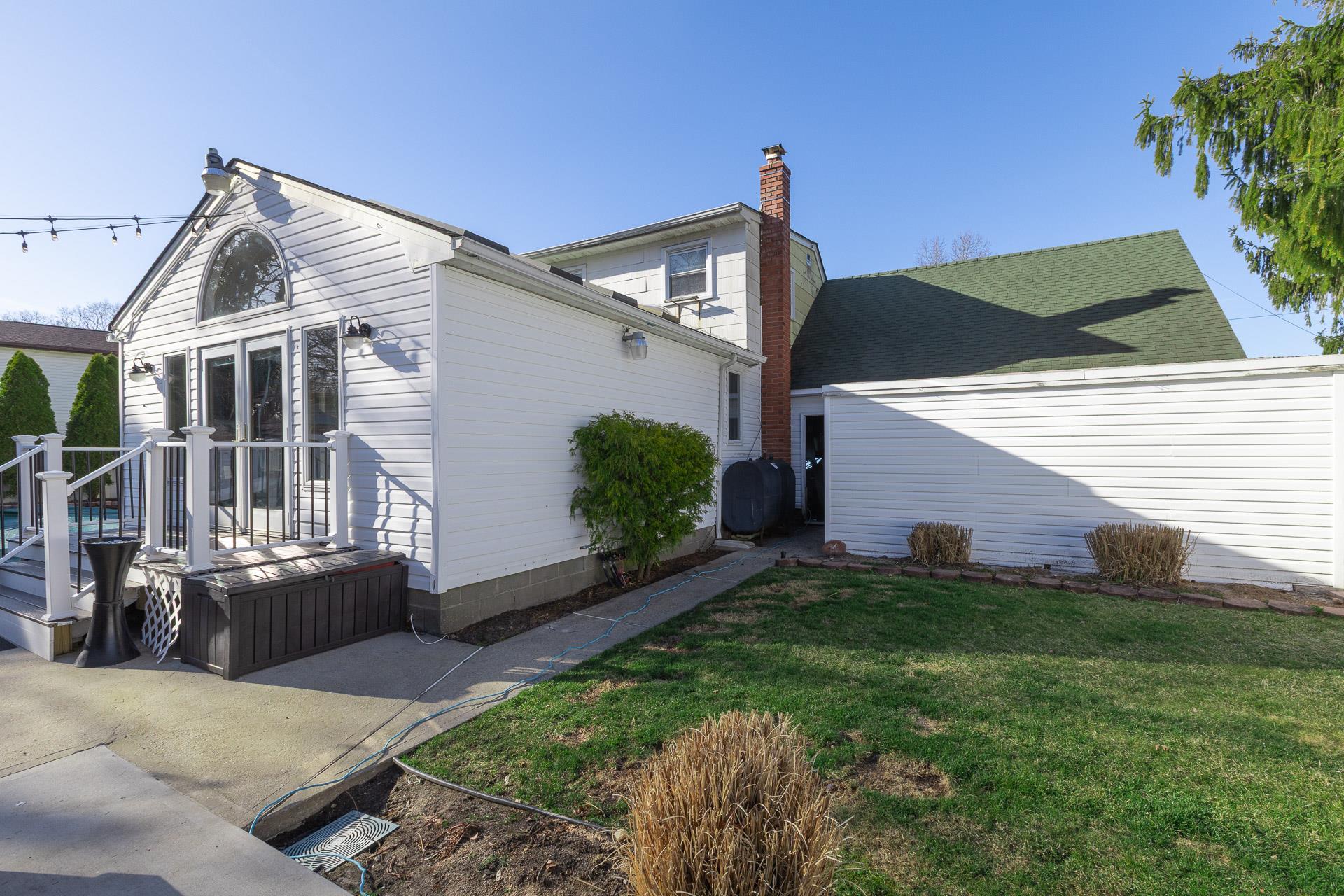 84 Riverside Avenue Property Photo 31