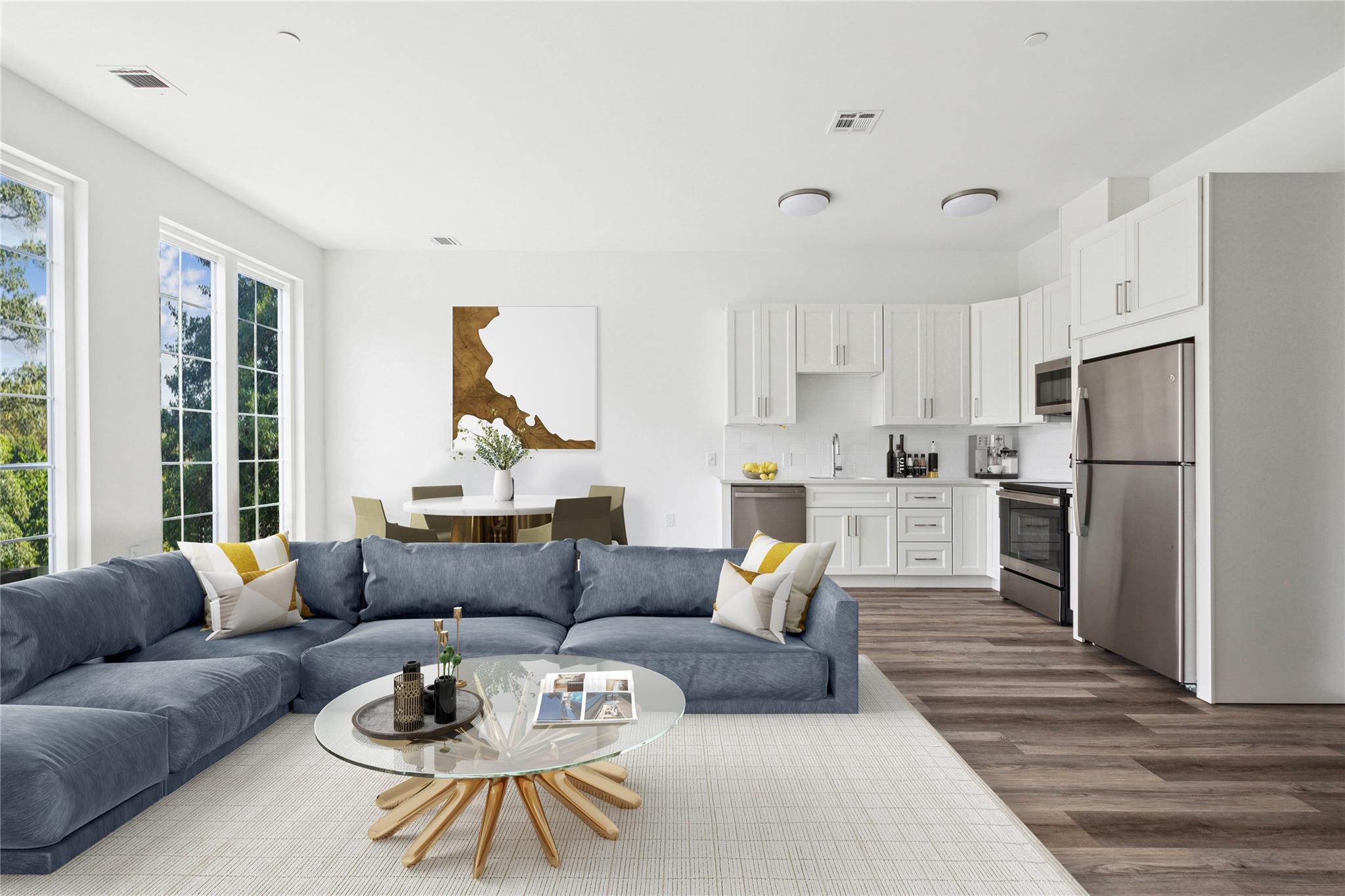 461 Railroad Avenue Property Photo