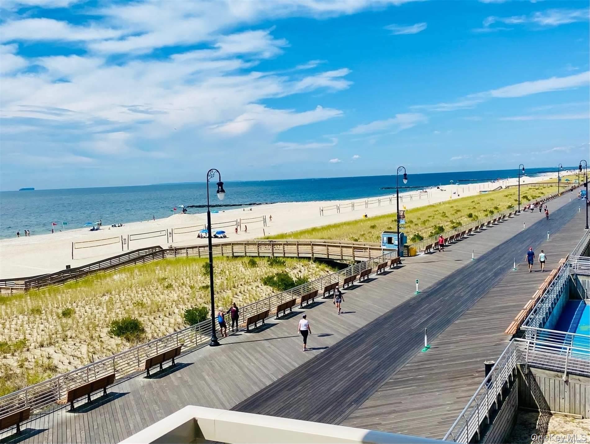 170 W Broadway 4e Property Photo 4