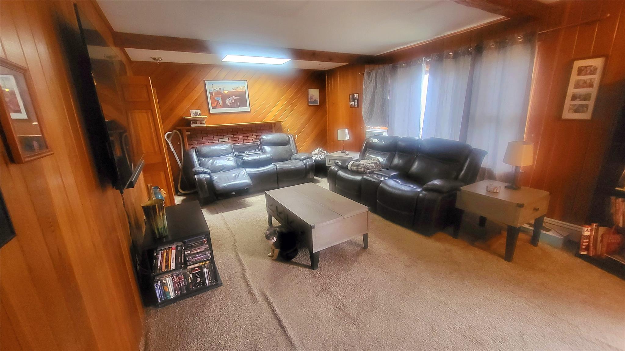 9 Louise Drive Property Photo 4