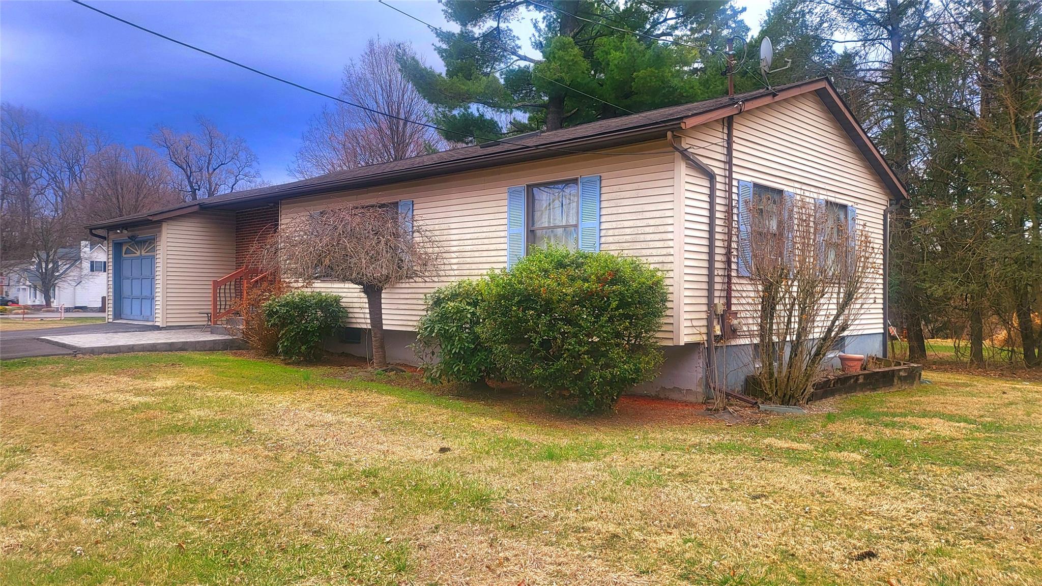 9 Louise Drive Property Photo 20