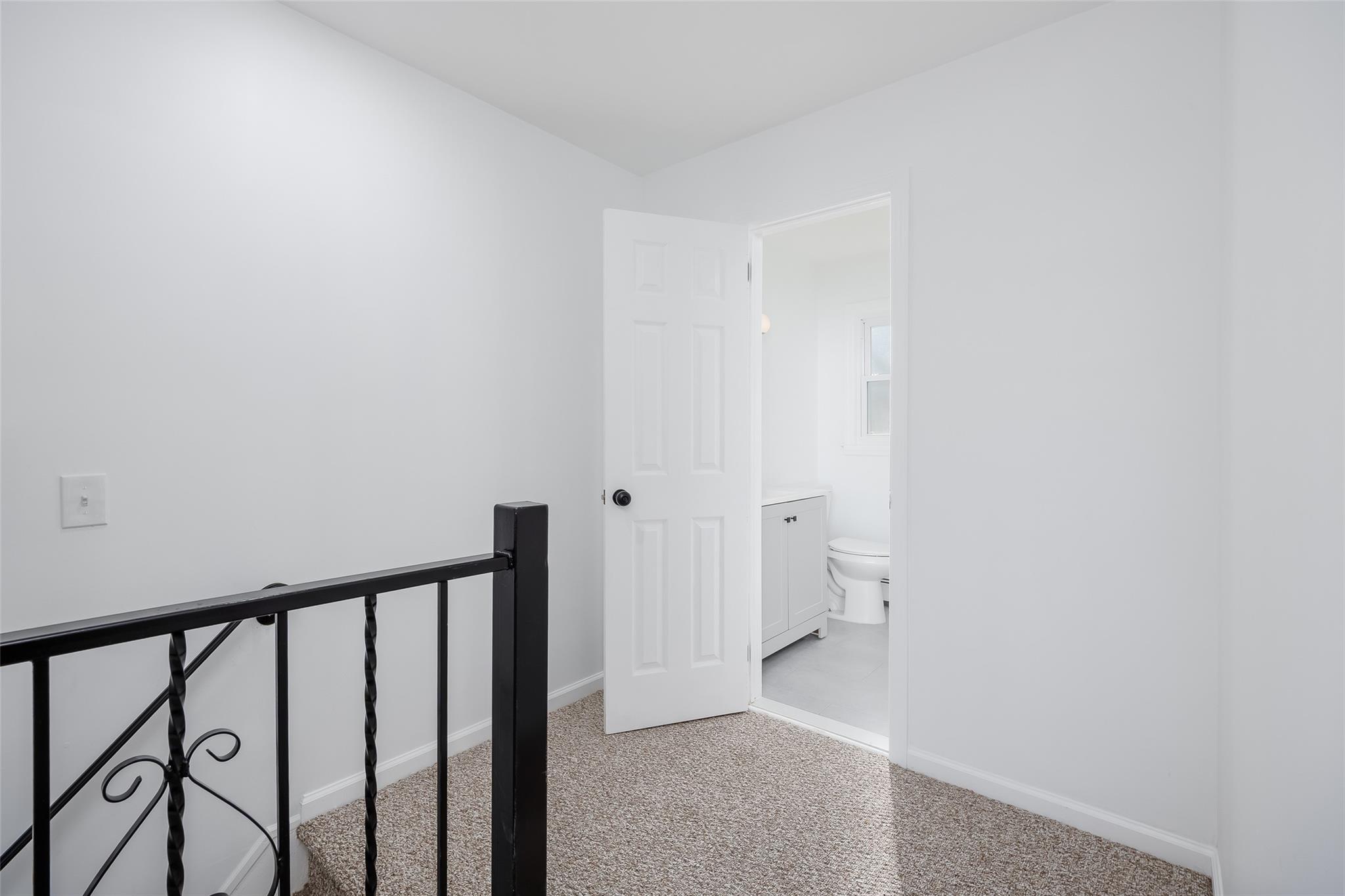 340 Westchester Avenue Property Photo 26