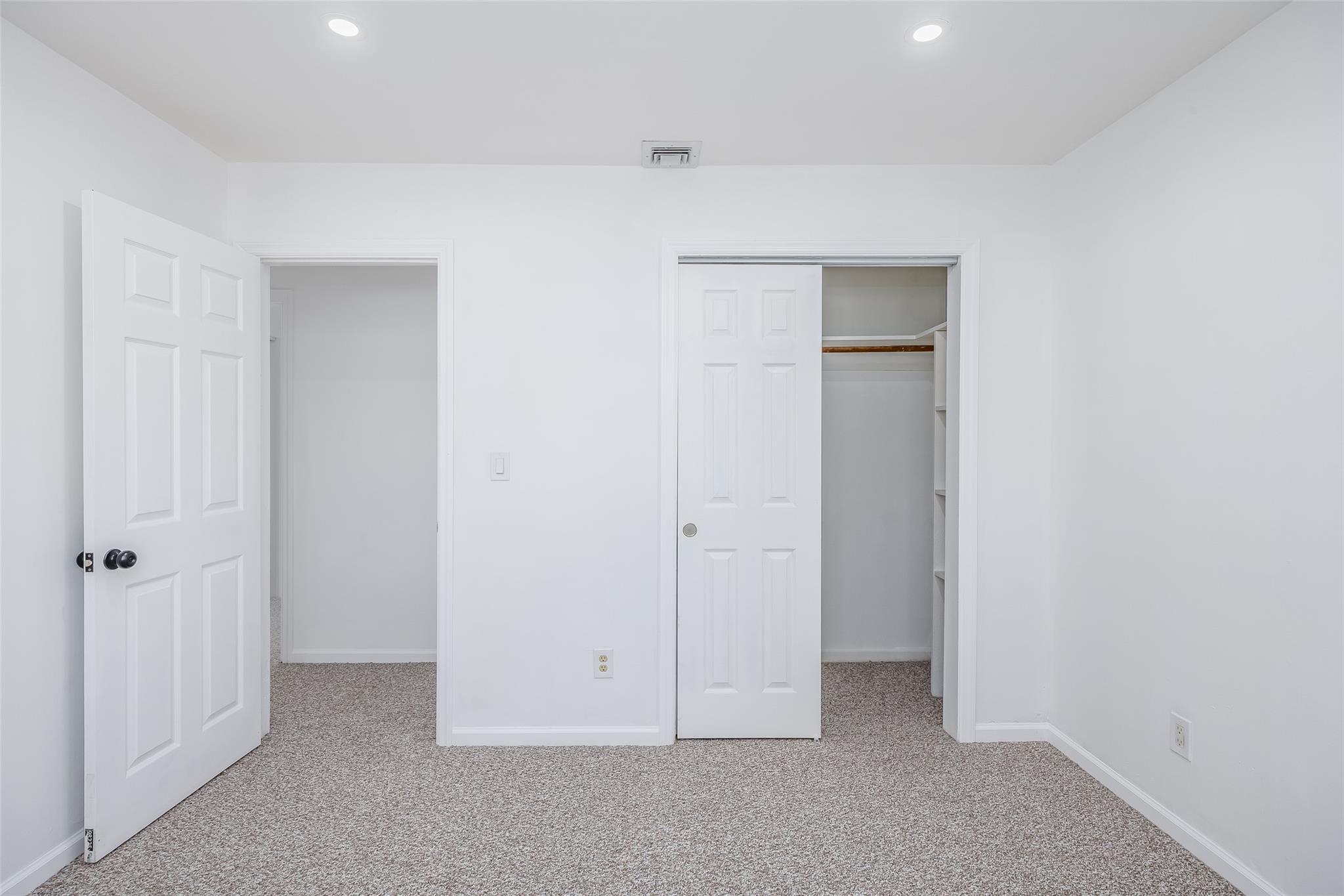 340 Westchester Avenue Property Photo 33