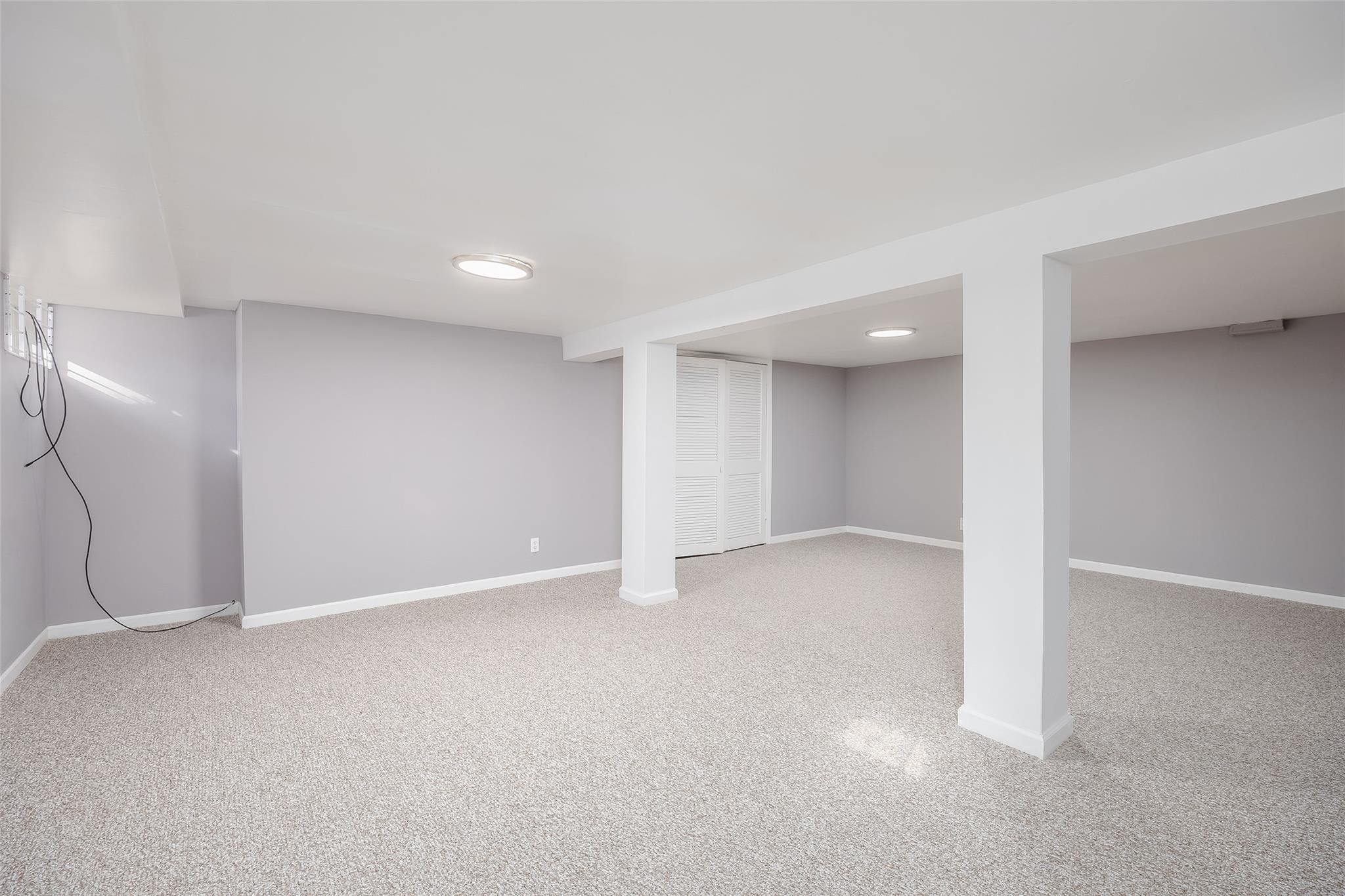 340 Westchester Avenue Property Photo 36