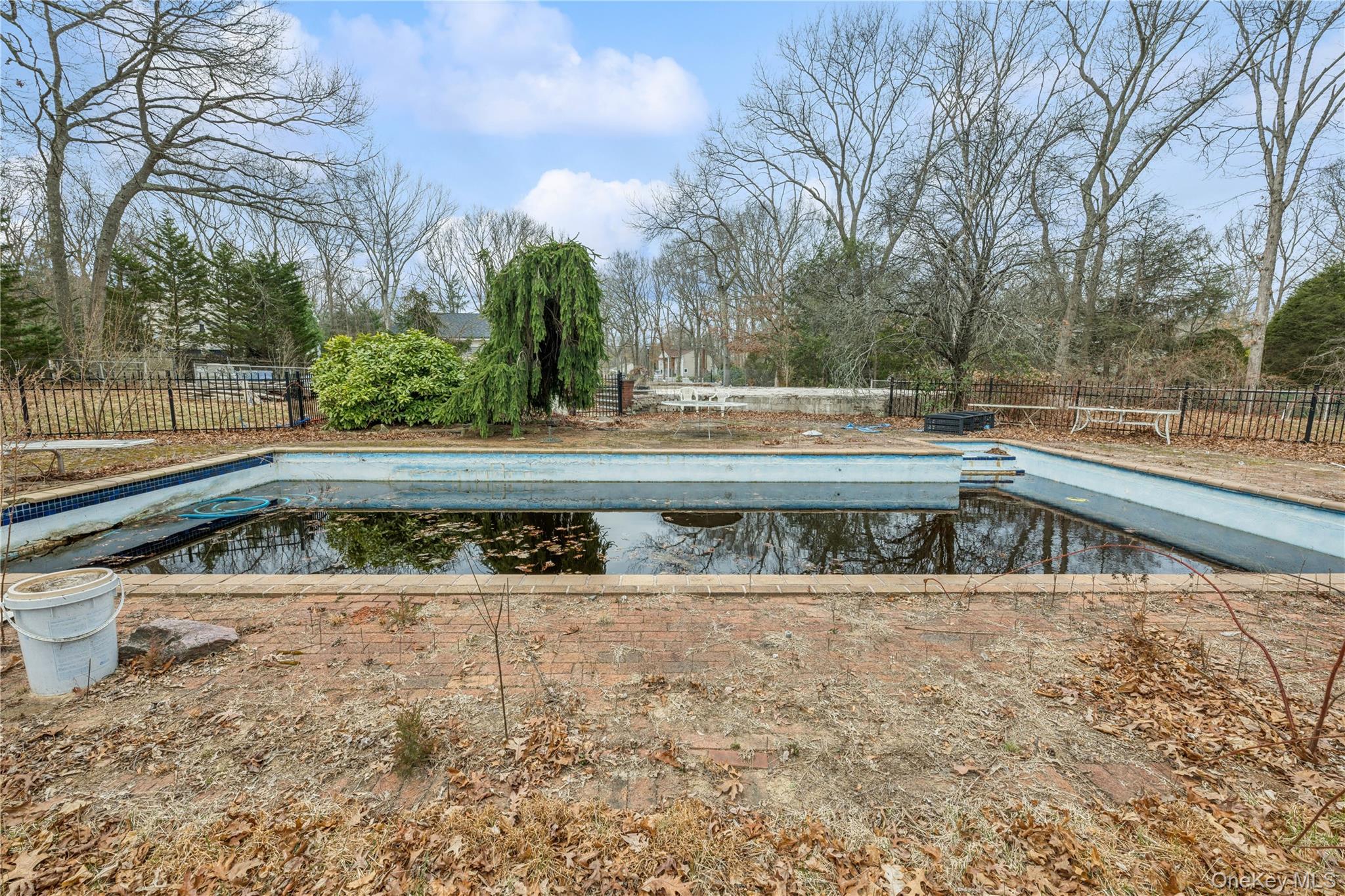 9 Jeanine Court Property Photo 7