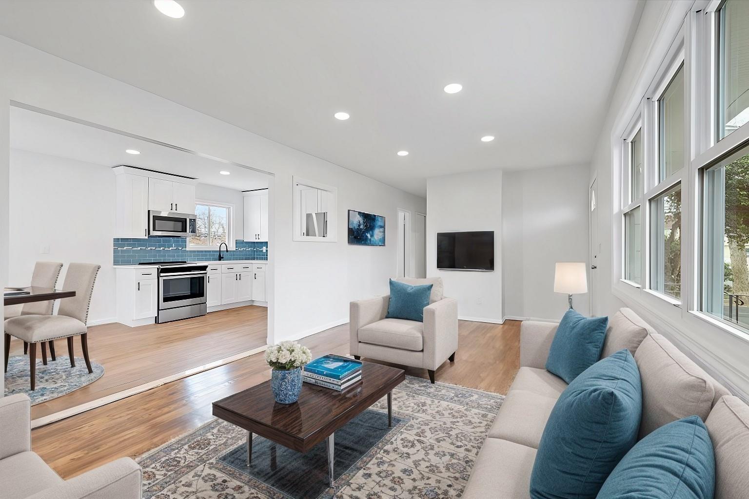 121 Arlington Avenue Property Photo