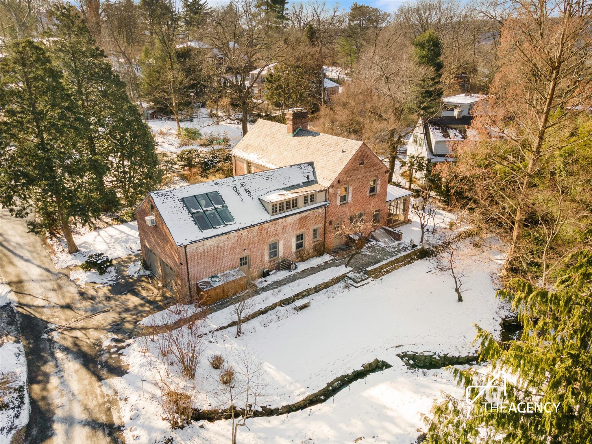 4 Alderbrook Road Property Photo