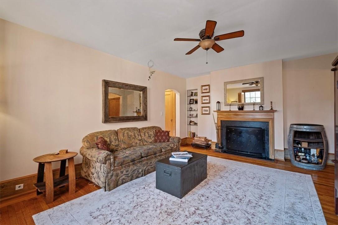 808 Bronx River Road 4C Property Photo 1