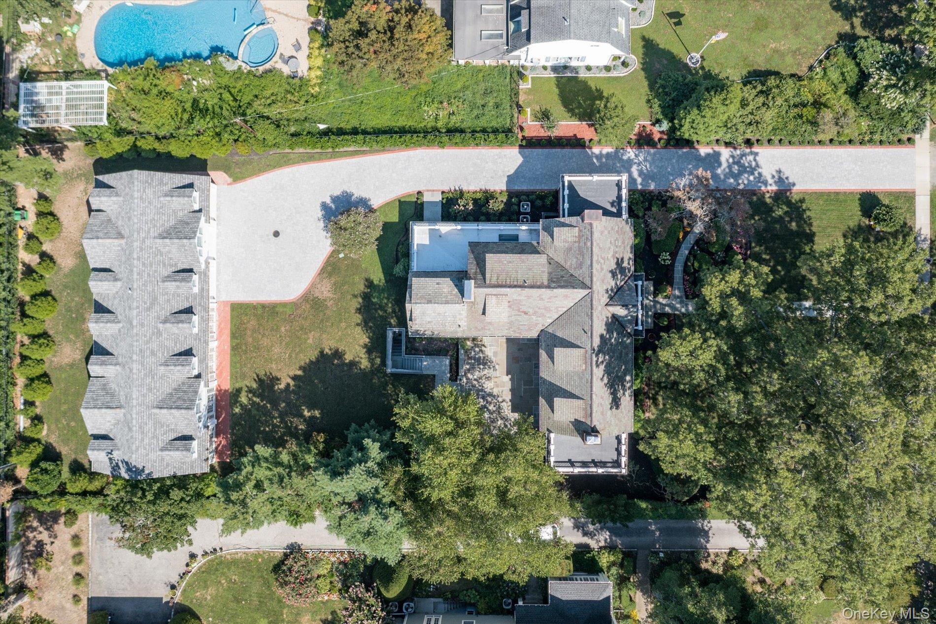 67 3rd Street Property Photo 4