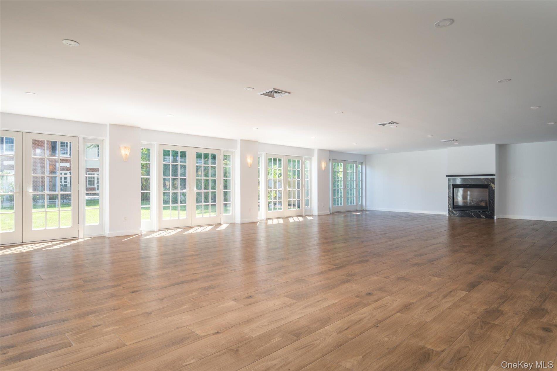 67 3rd Street Property Photo 44