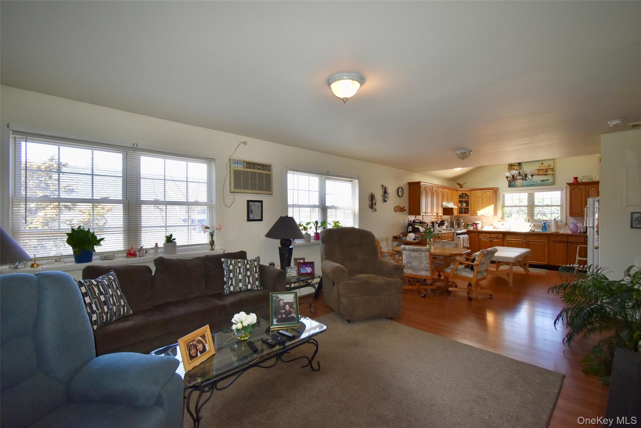 55 Willow Lane Property Photo 24
