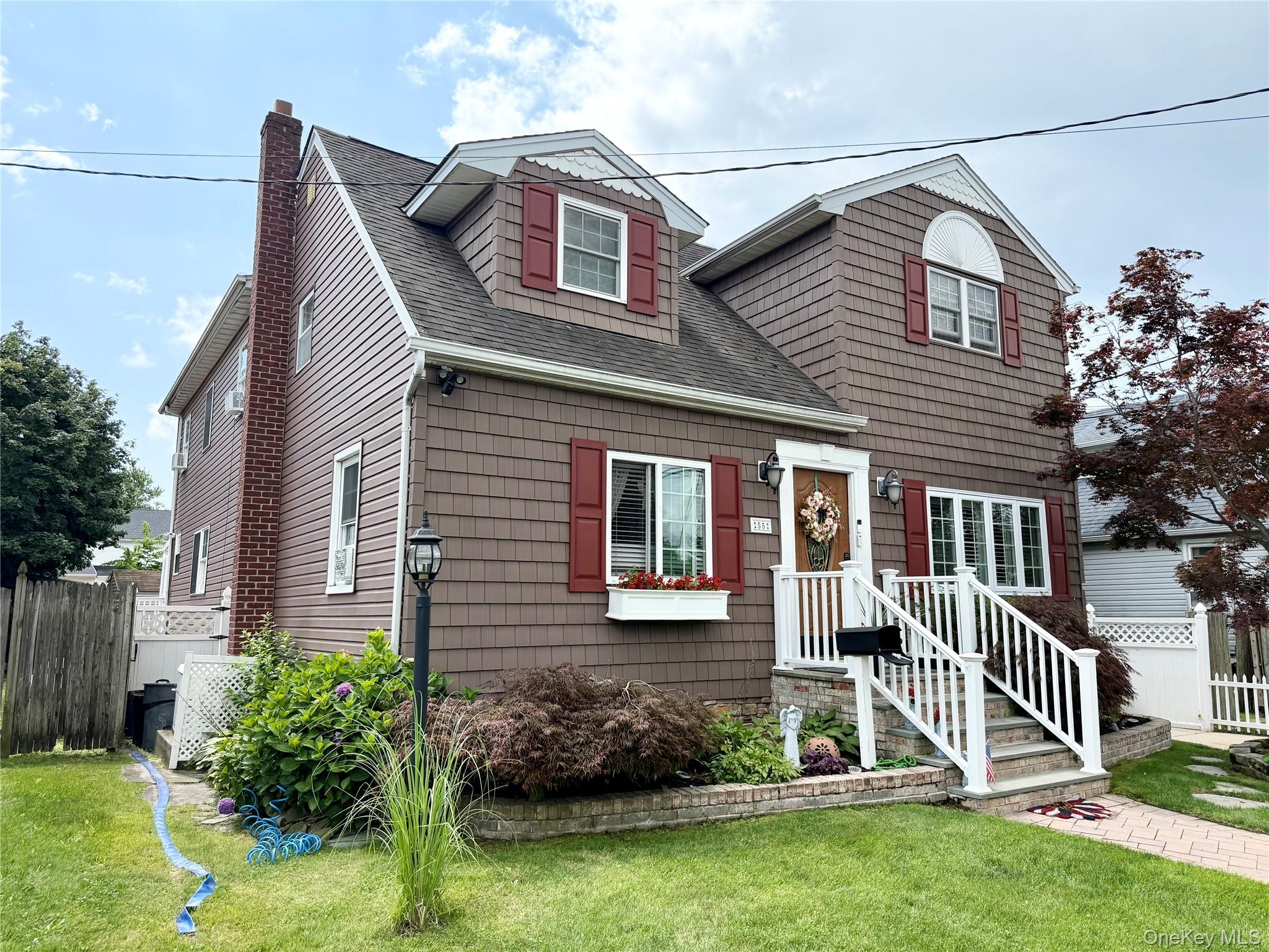 55 Willow Lane Property Photo 28