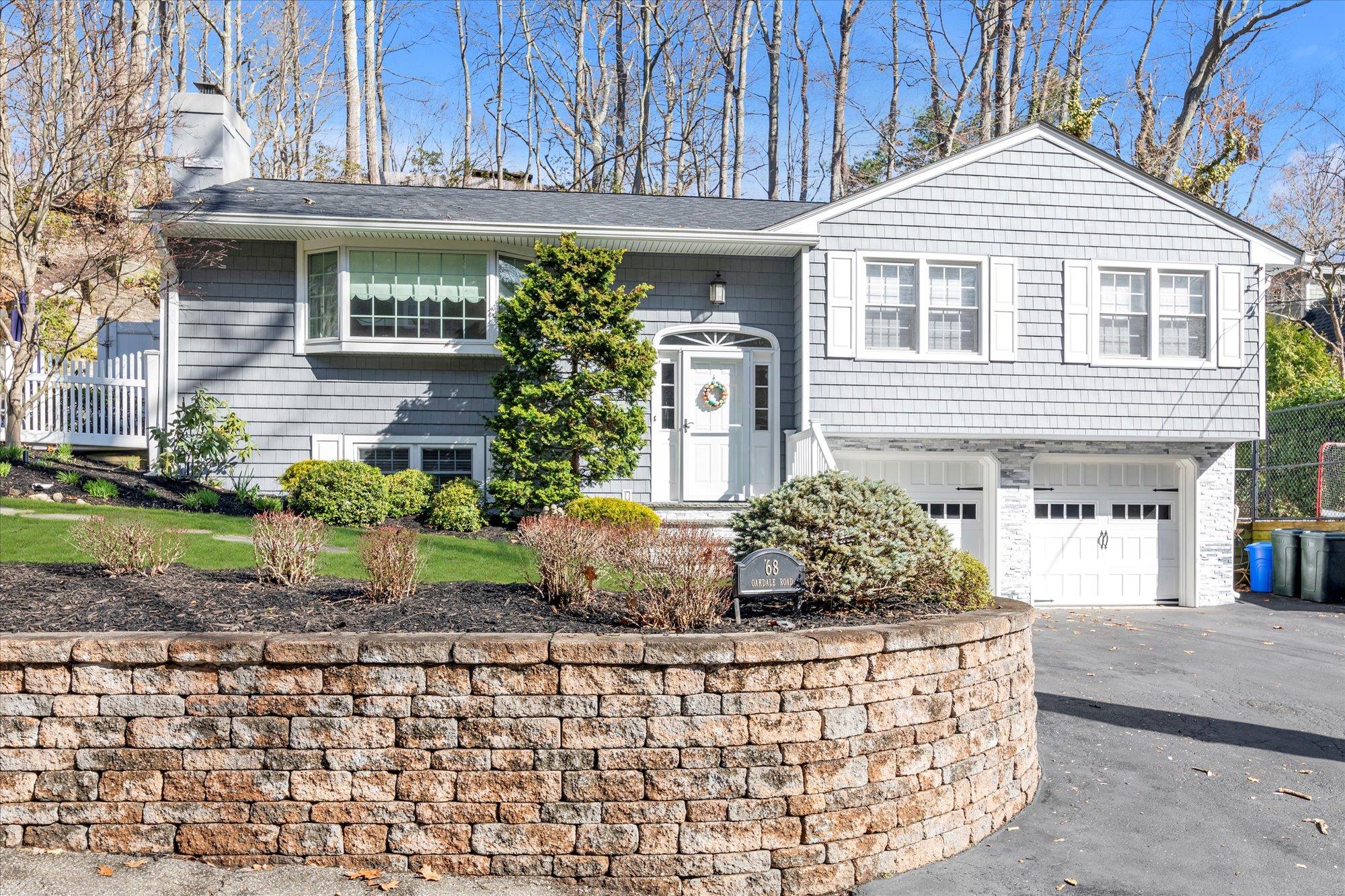 68 Oakdale Road Property Photo