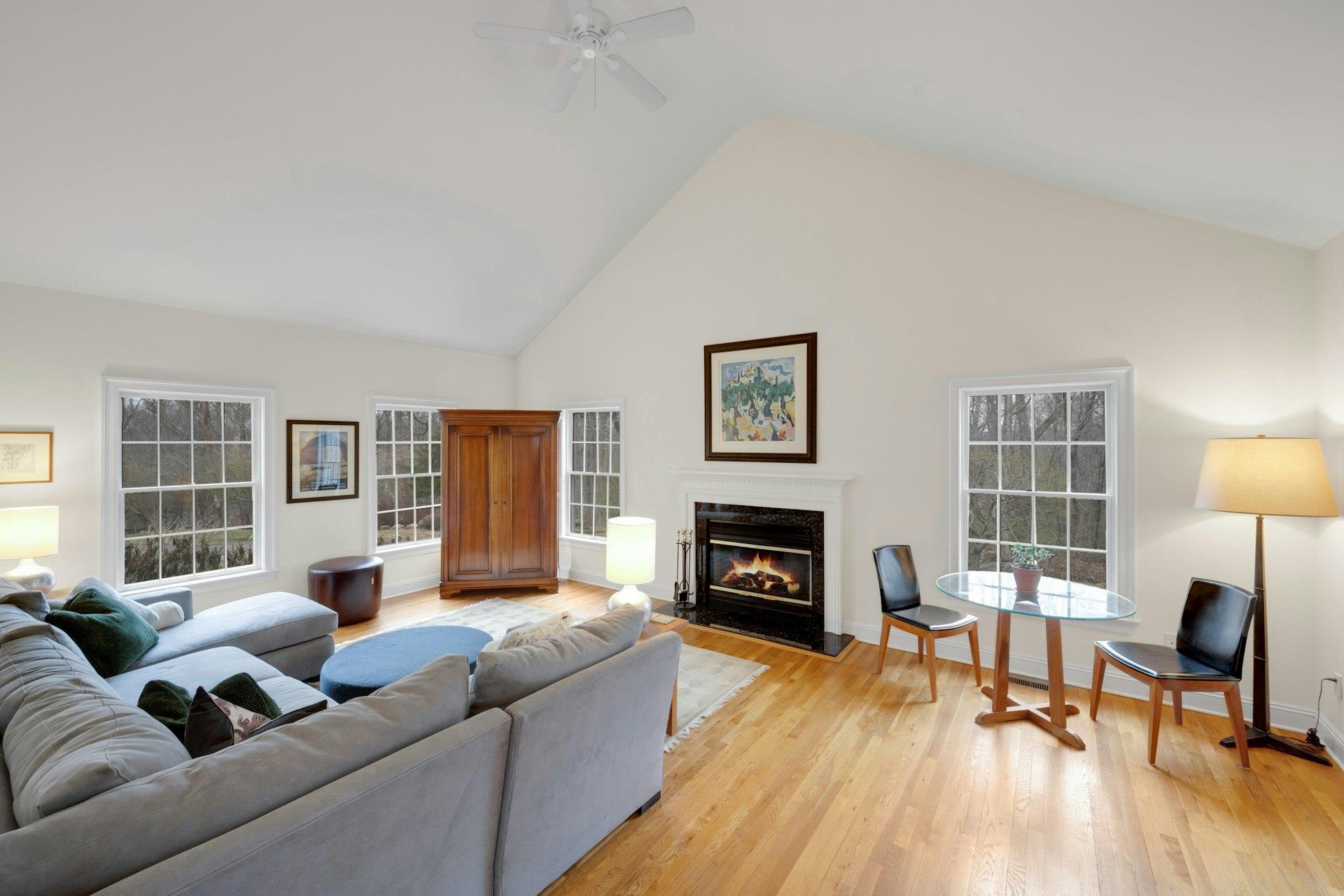 13 Laurie Lane Property Photo 14