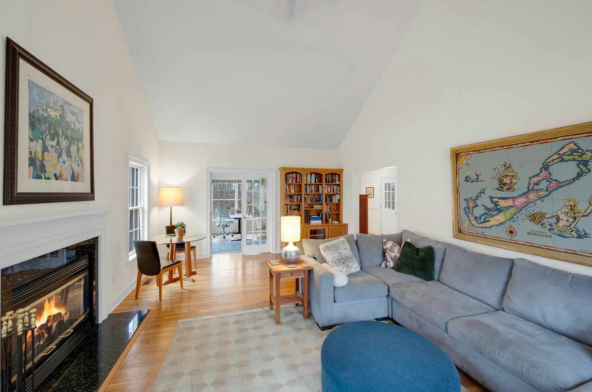 13 Laurie Lane Property Photo 15