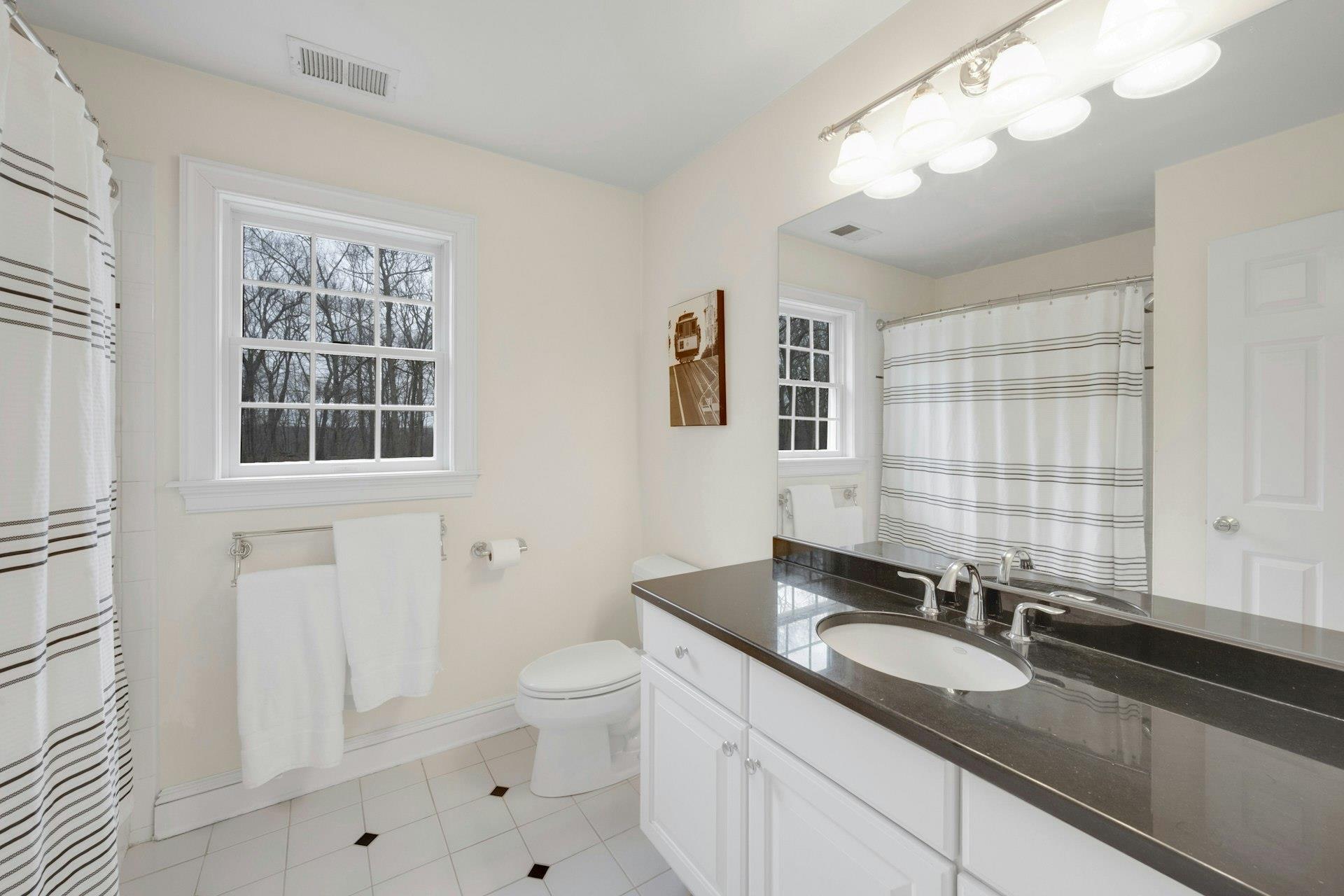 13 Laurie Lane Property Photo 22