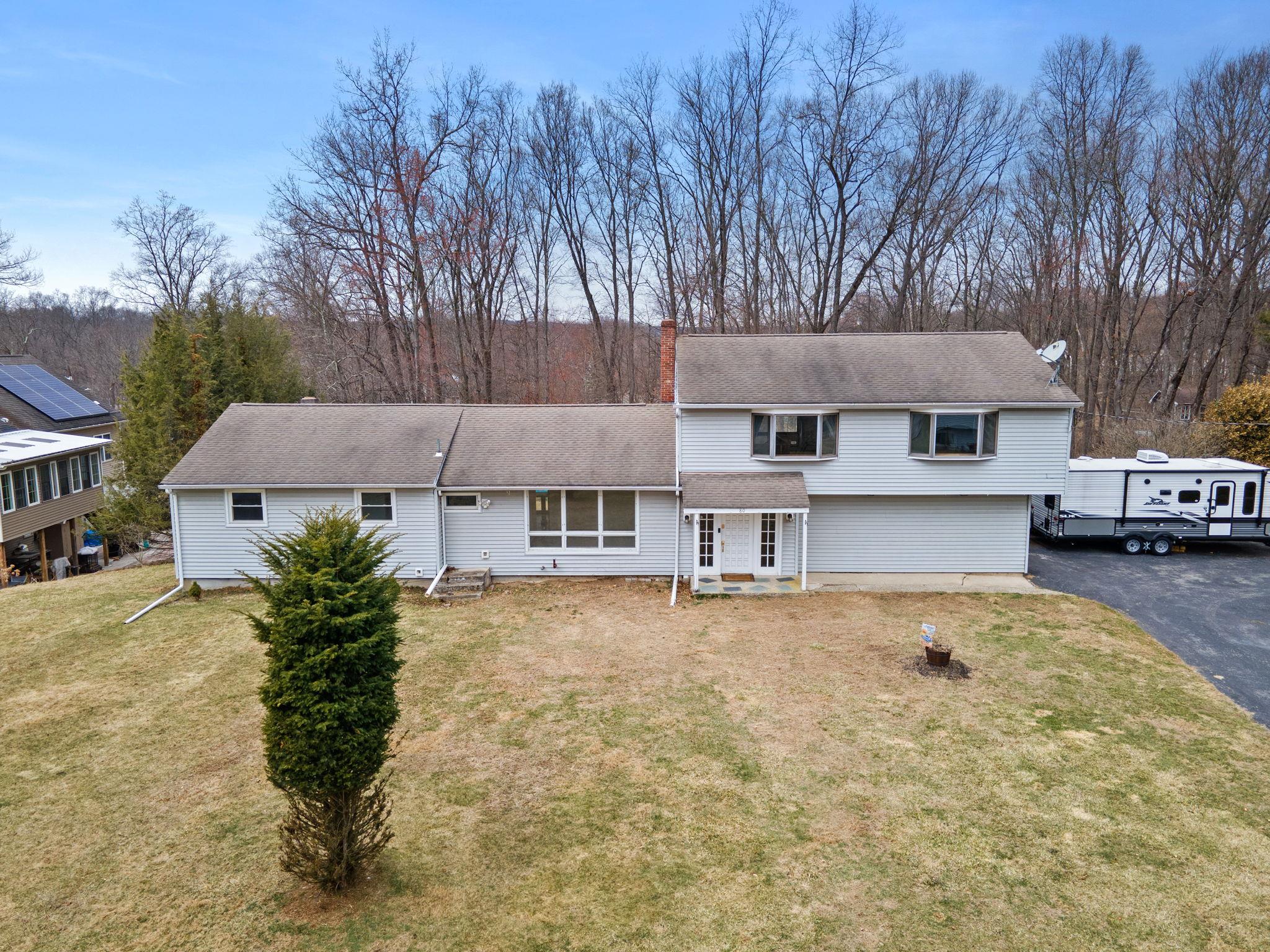 80 Maple Drive Property Photo