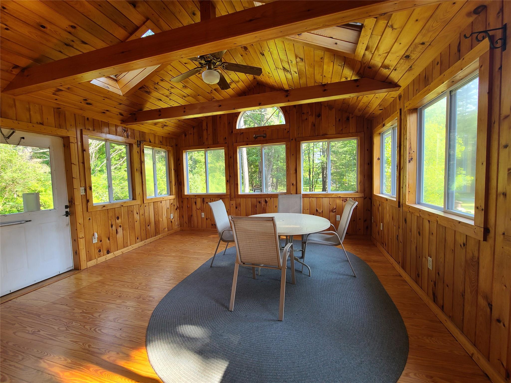 493 Old Taylor Road Property Photo 6