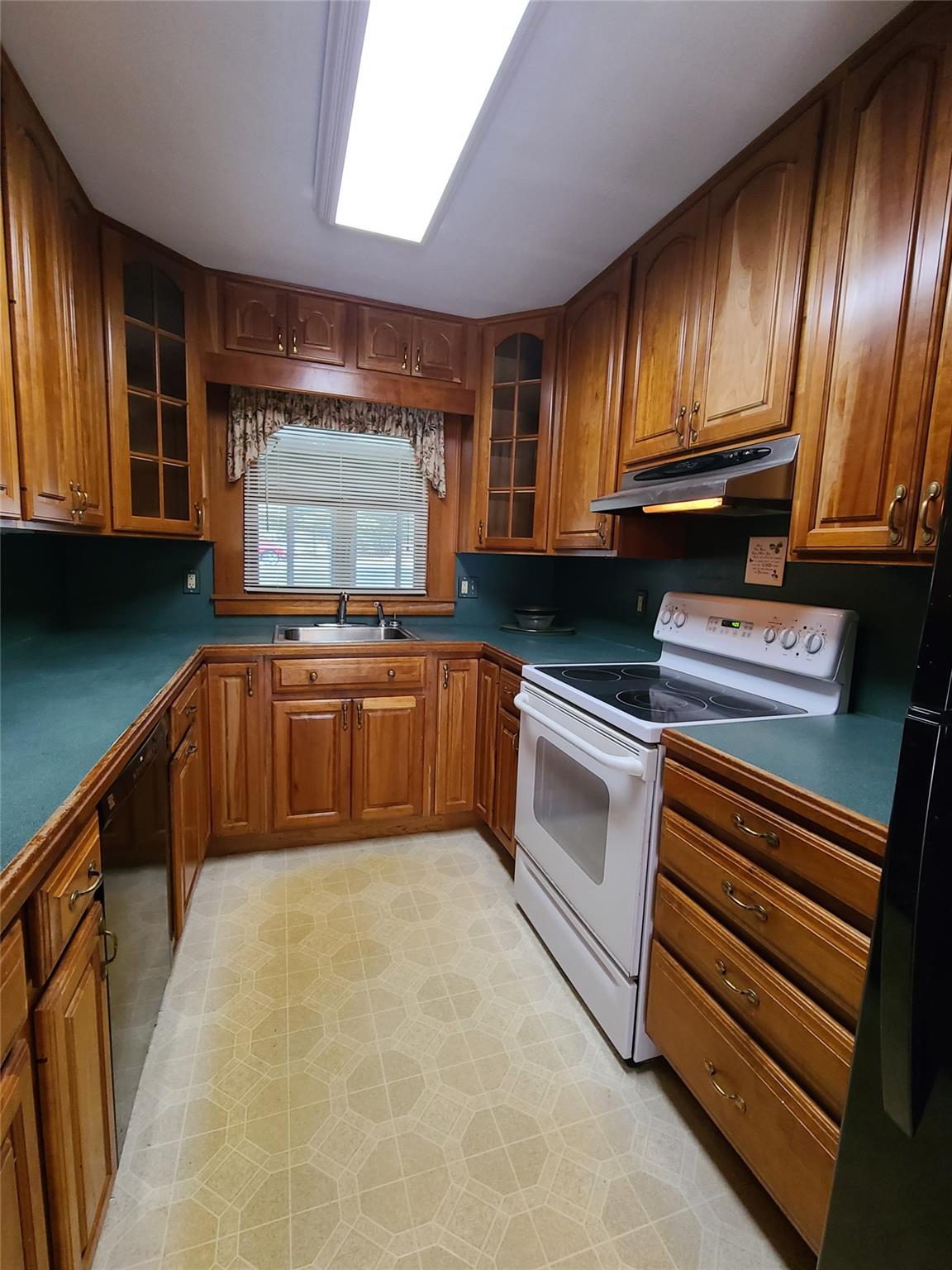 493 Old Taylor Road Property Photo 14