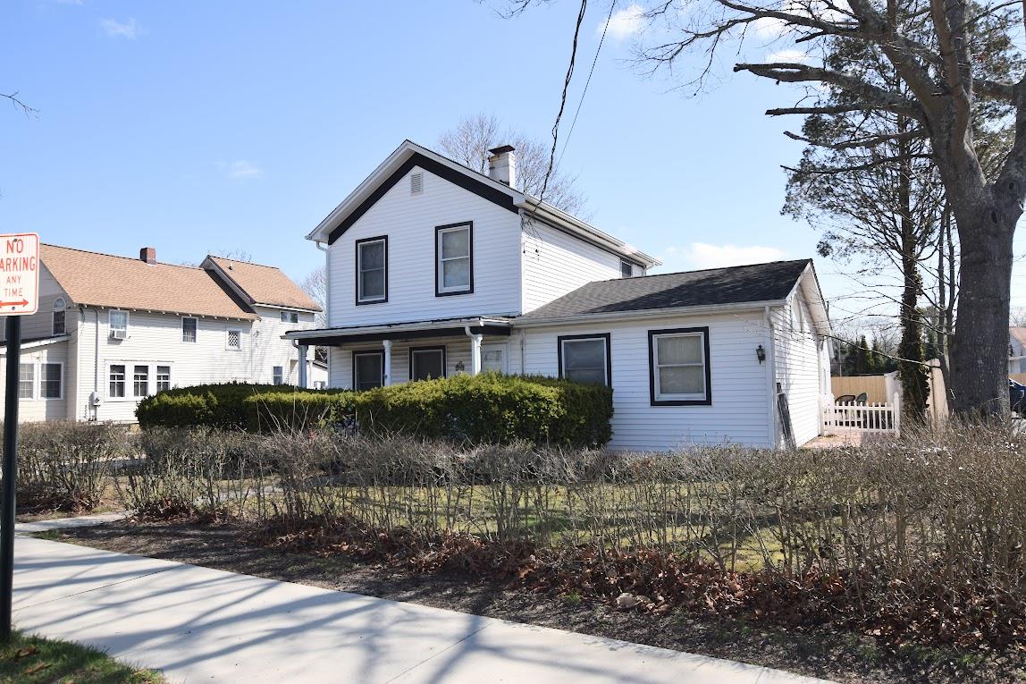 35 Station Road Property Photo
