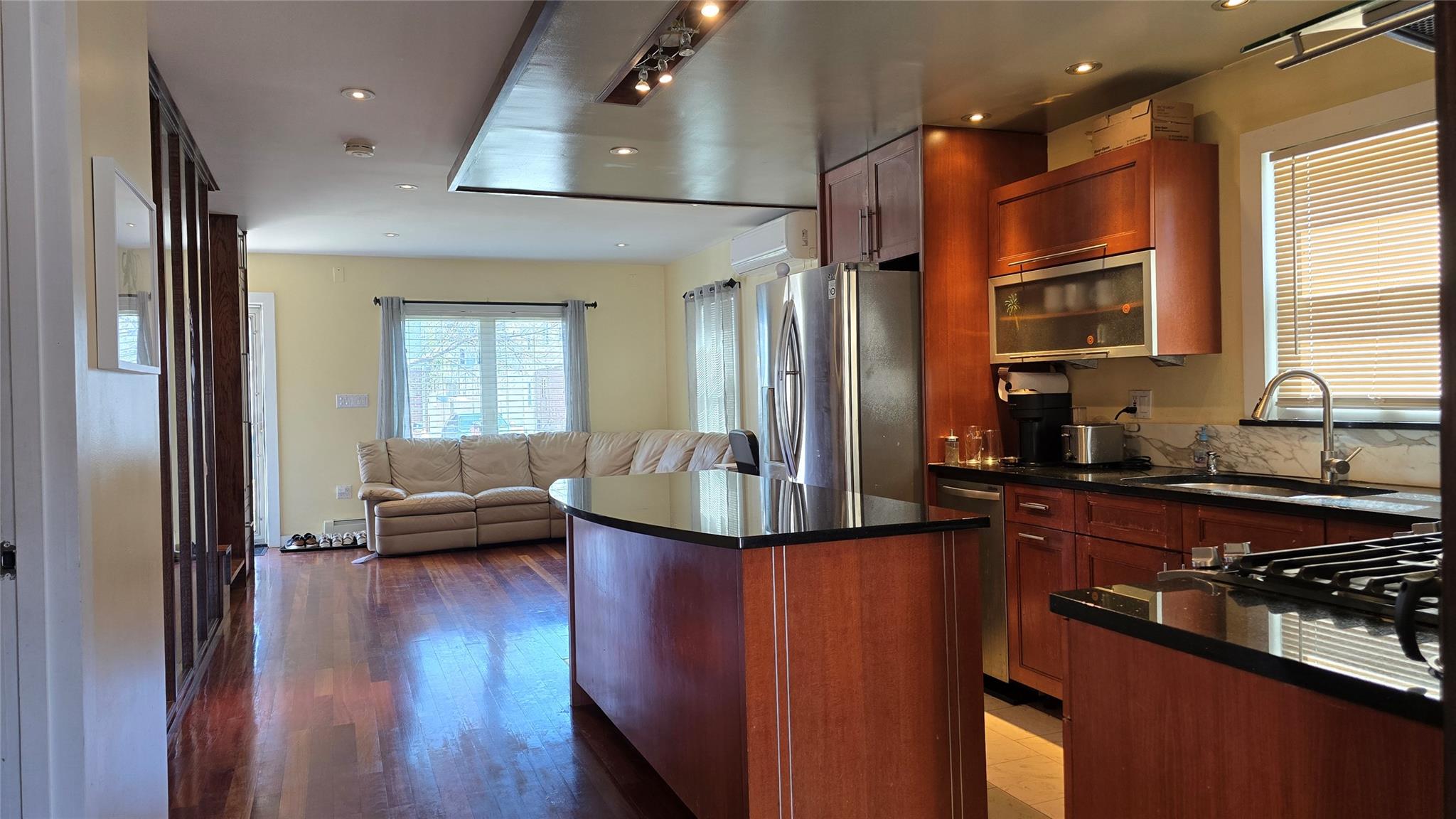 56-14 184 Street Property Photo 6