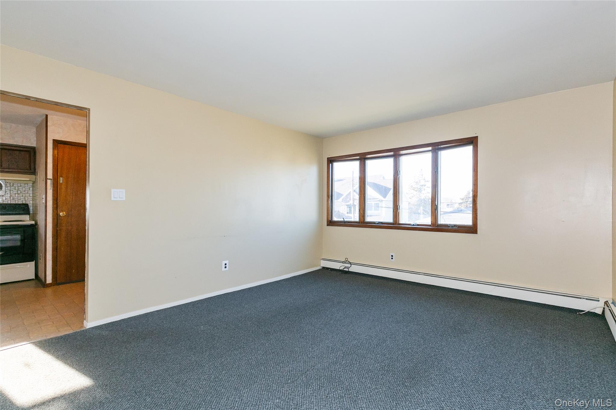 254 N Richmond Avenue Property Photo 8
