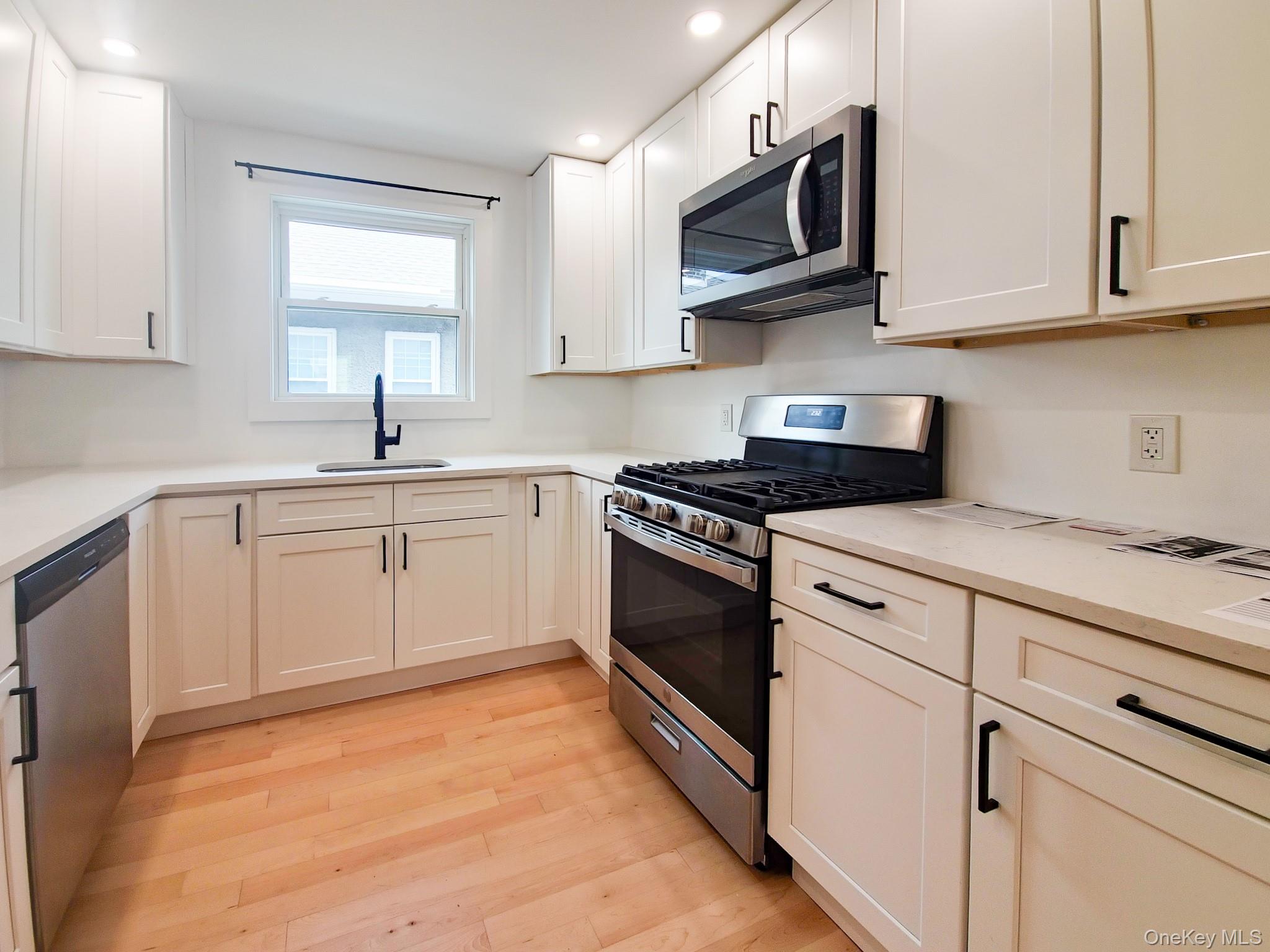 40 Fairview Avenue Property Photo 16