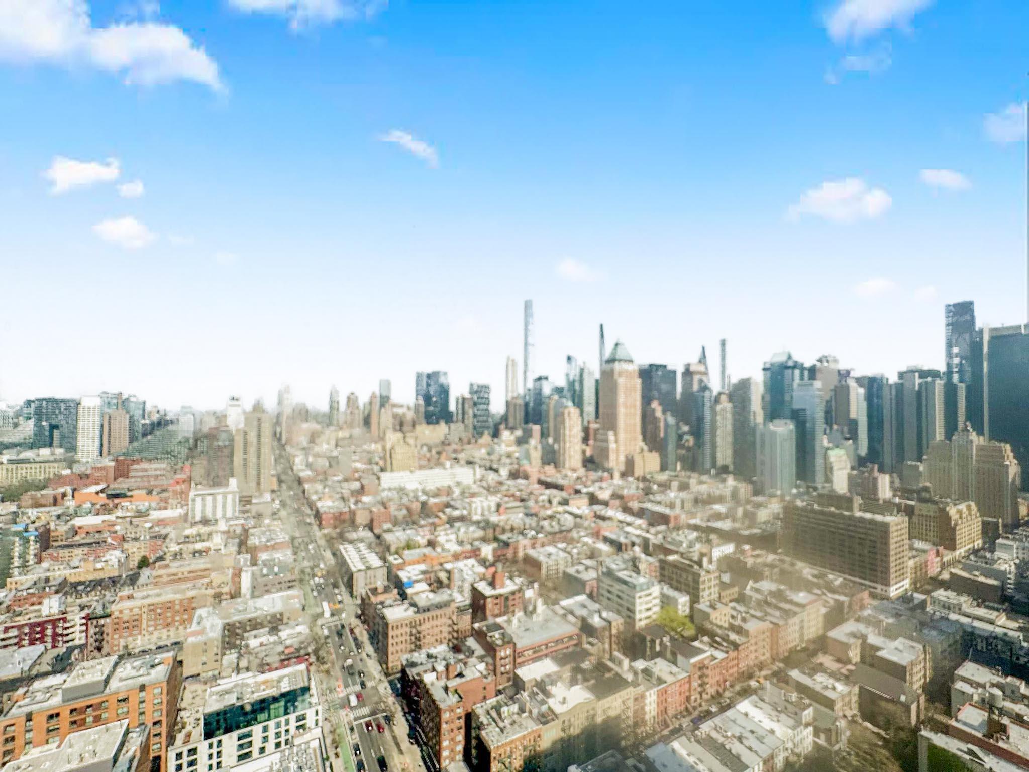 500 43 St 21 E Property Photo 9