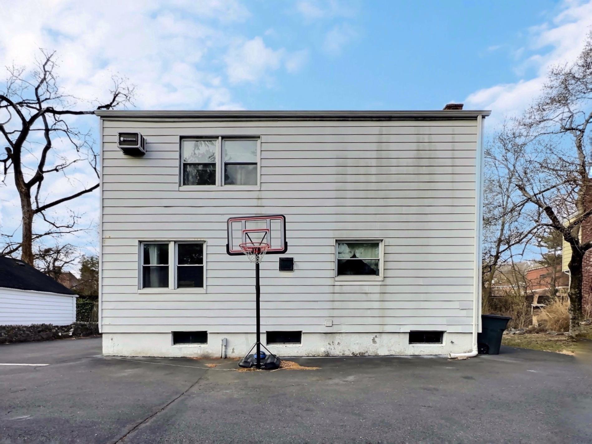 12 Bryn Mawr Parkway Property Photo 2