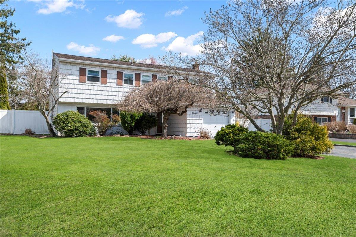 11 Crabapple Lane Property Photo