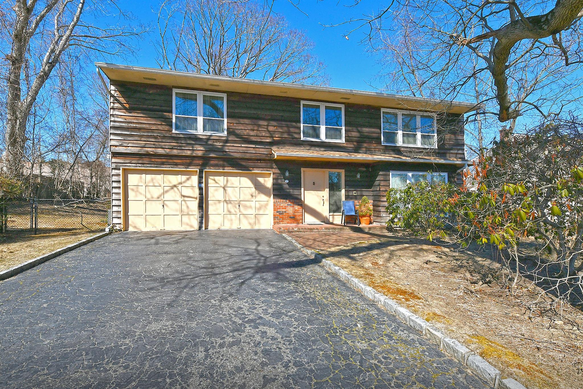 46 Apple Tree Drive Property Photo