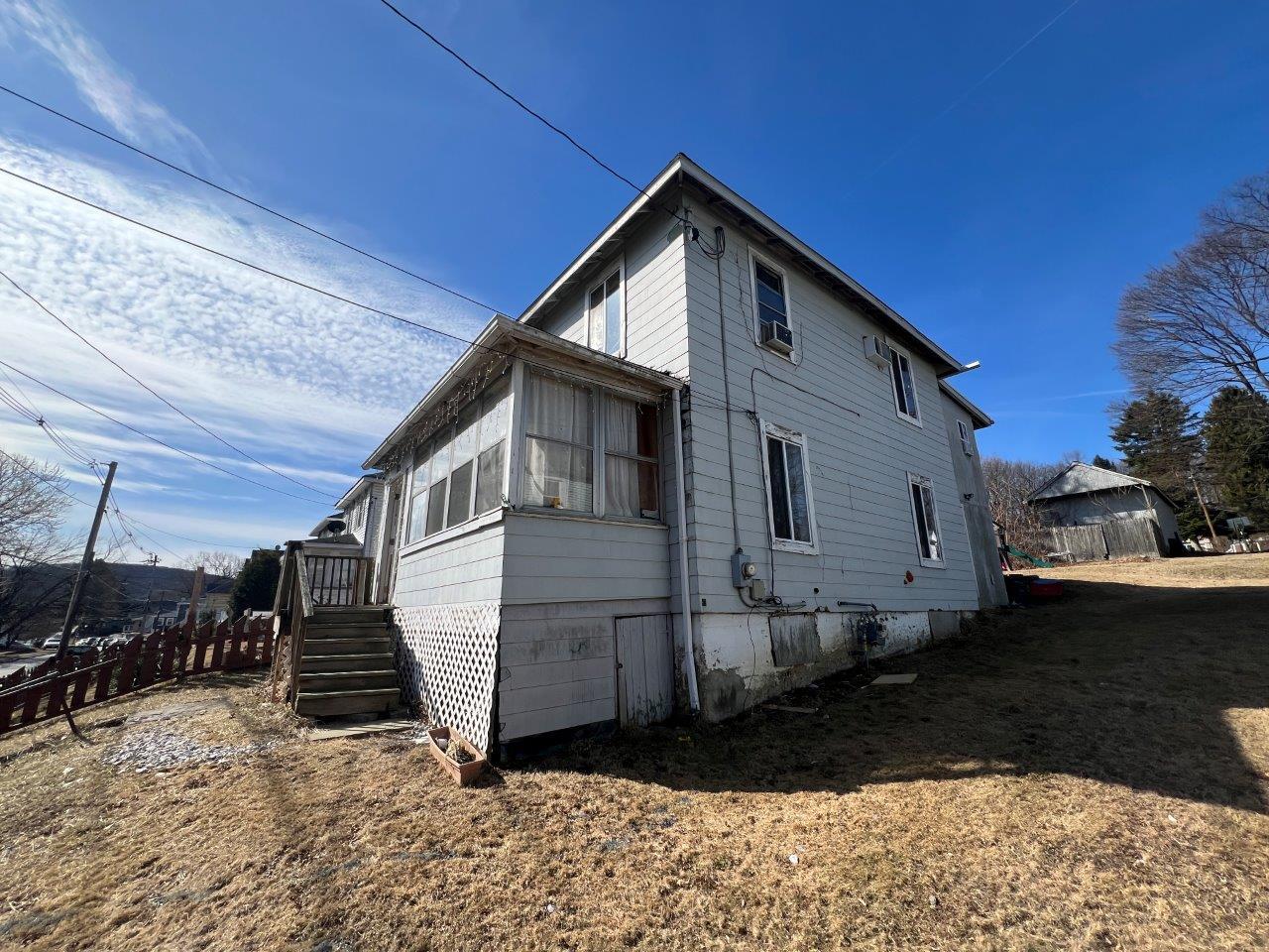 85 Fowler Avenue Property Photo 3