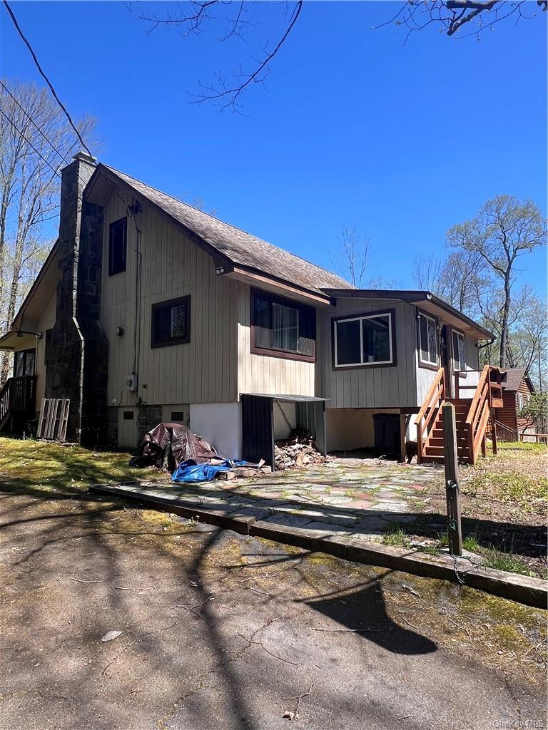 45 W Adirondack Trail Property Photo 3
