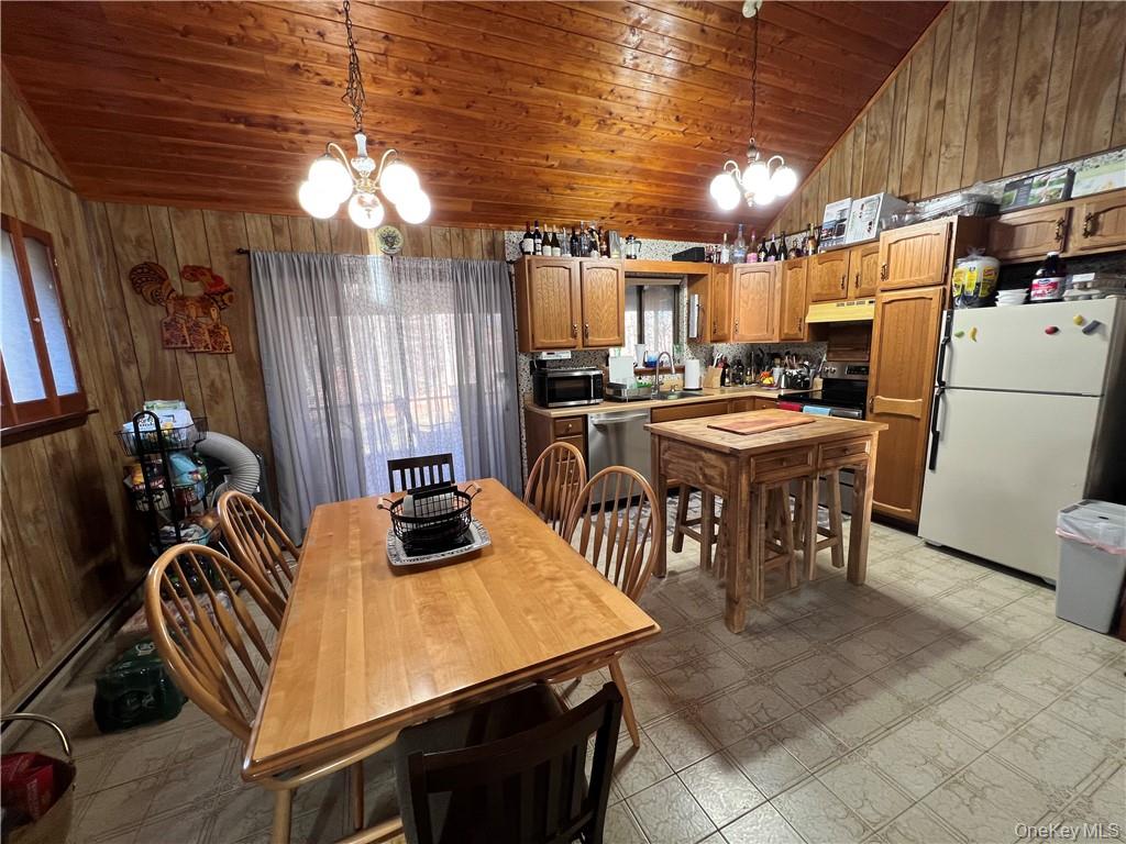 45 W Adirondack Trail Property Photo 9