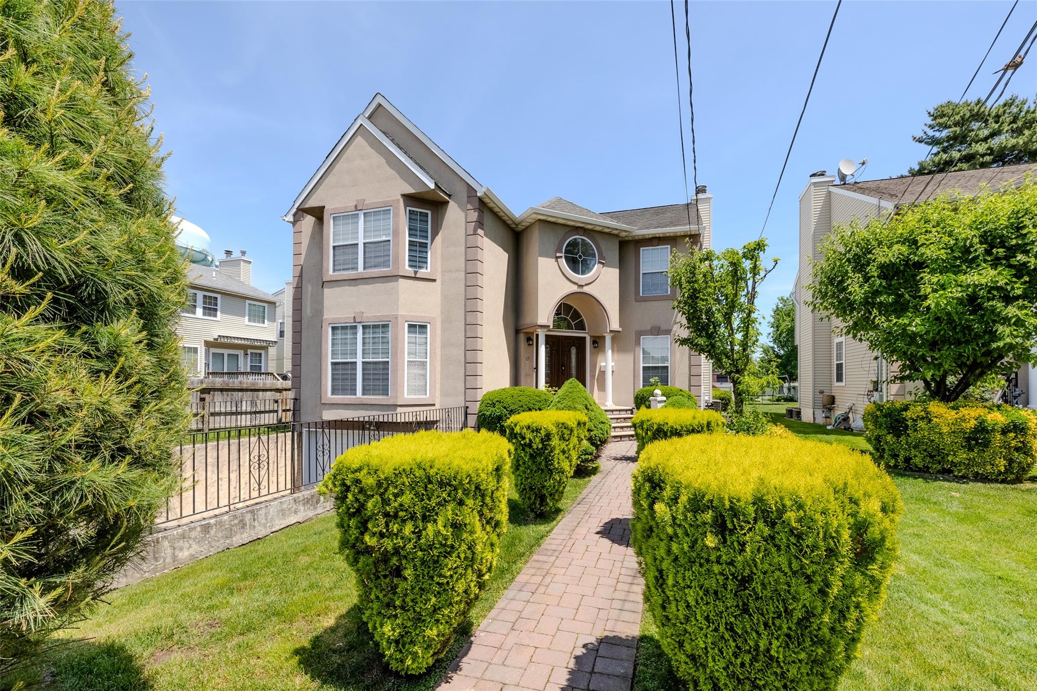 17 Herricks Road Property Photo