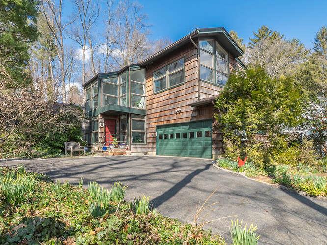 356 Littleworth Lane Property Photo