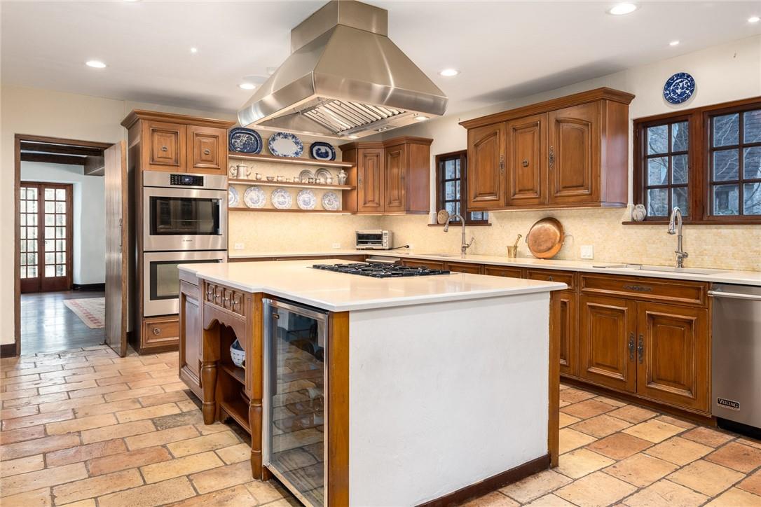 15 Archer Road Property Photo 10