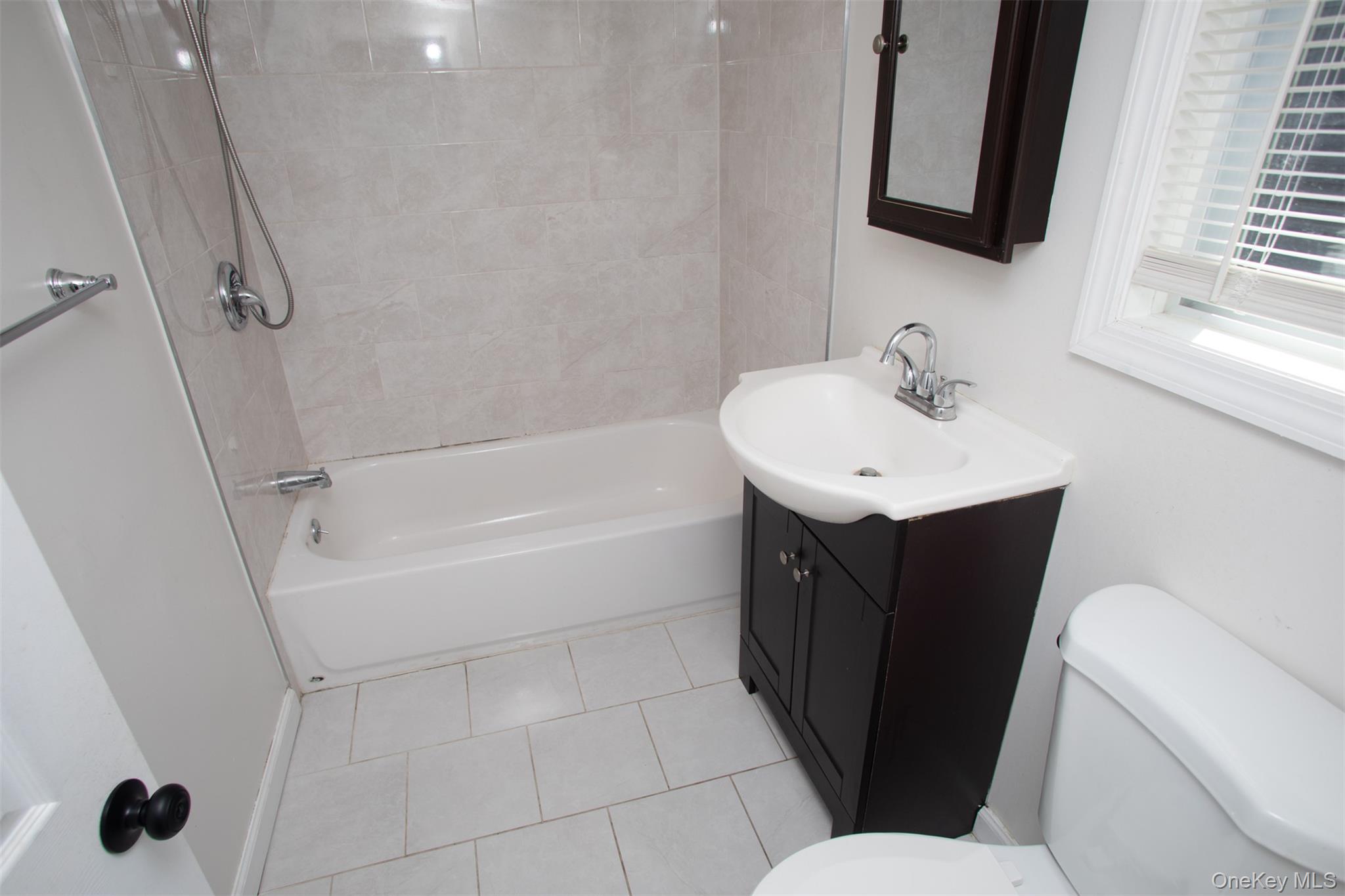 4a Ralph Avenue Property Photo 19