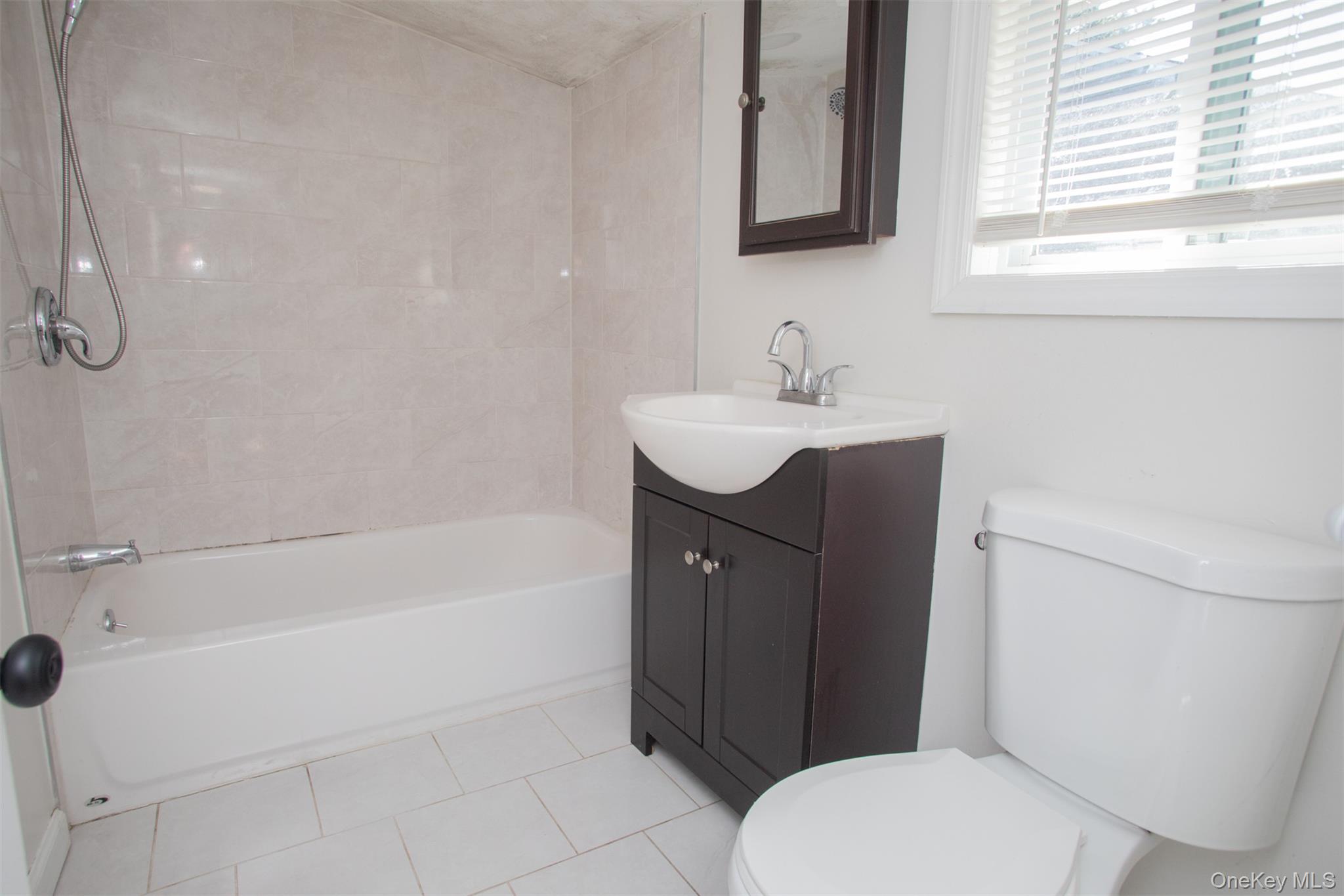 4a Ralph Avenue Property Photo 24