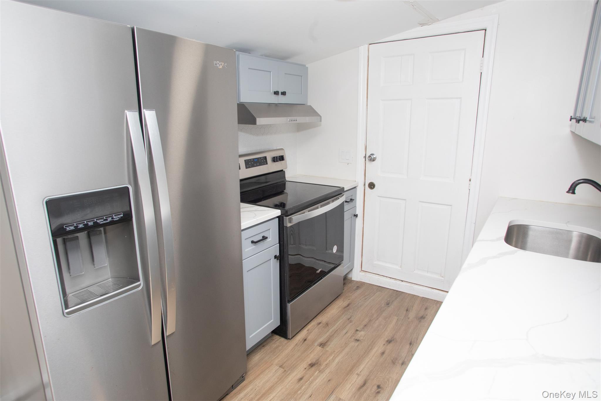 4a Ralph Avenue Property Photo 27
